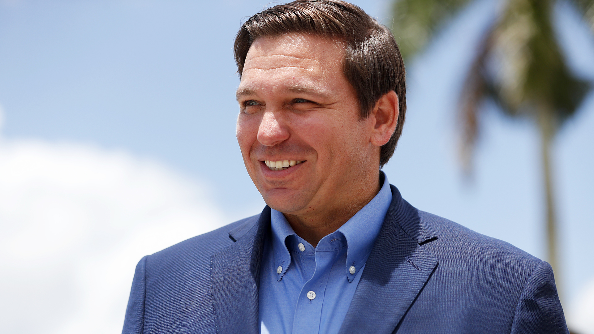 Nbc News Projects Fla Gov Ron Desantis Wins Re Election