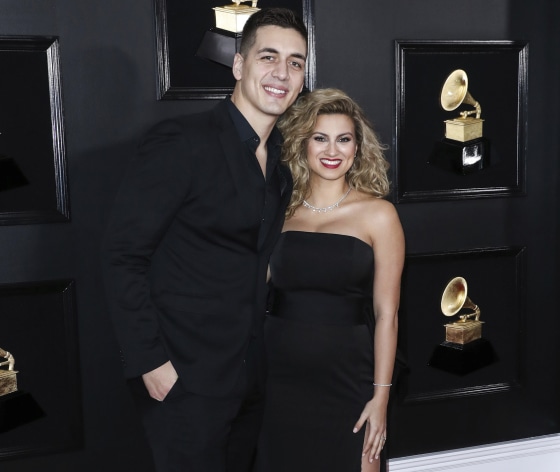 Who Is Tori Kelly S Husband What To Know About Andr Murillo