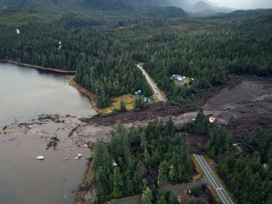 Man S Body Pulled From Debris Of Alaska Landslide 12 Year Old Still