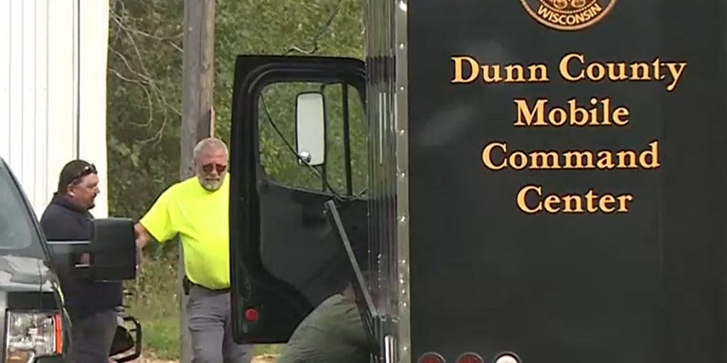 'Everybody's a suspect' after 4 people found shot to death
in Wisconsin cornfield
