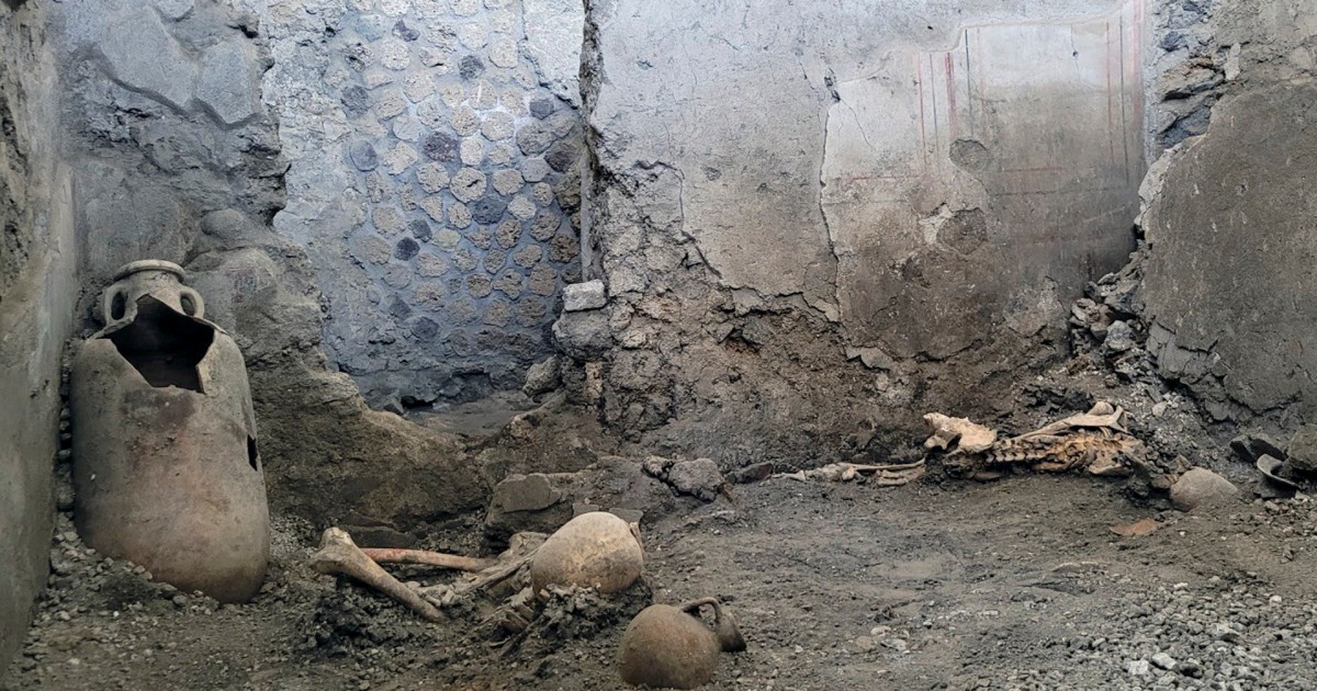 Two Victims Of Mount Vesuvius Eruption Found In Pompeii