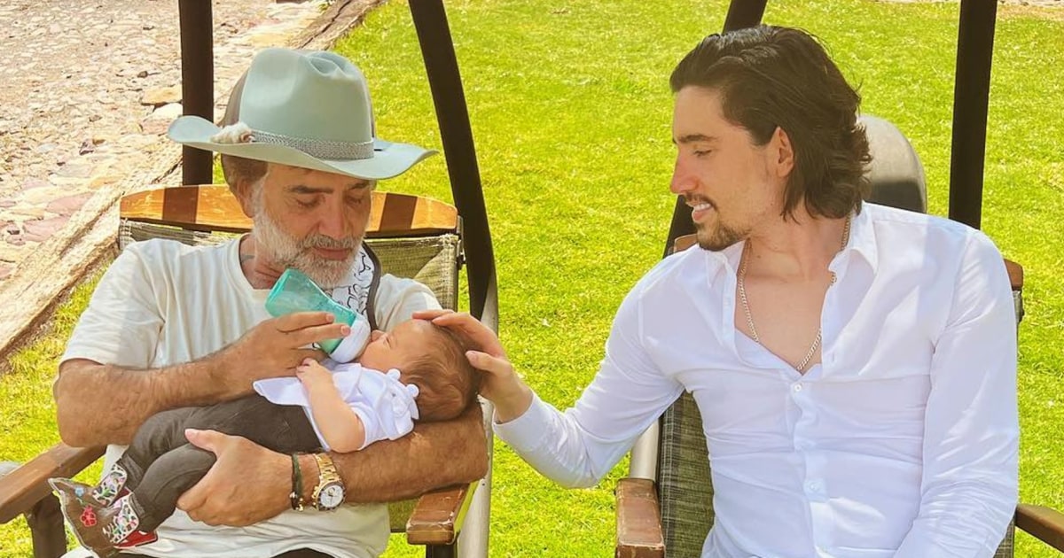 Alex Fern Ndez Confes Que El Potrillo Encontr Consuelo En Sus Nietas