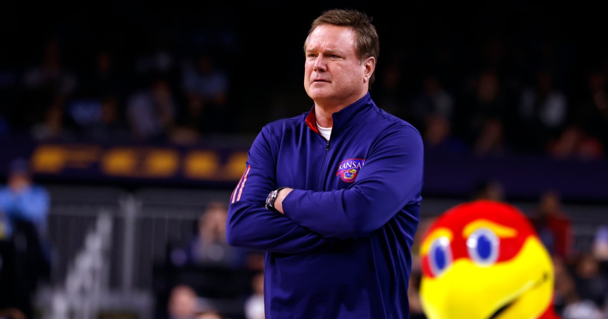 Kansas suspends coach Bill Self for 4 games after FBI probe into college basketball corruption