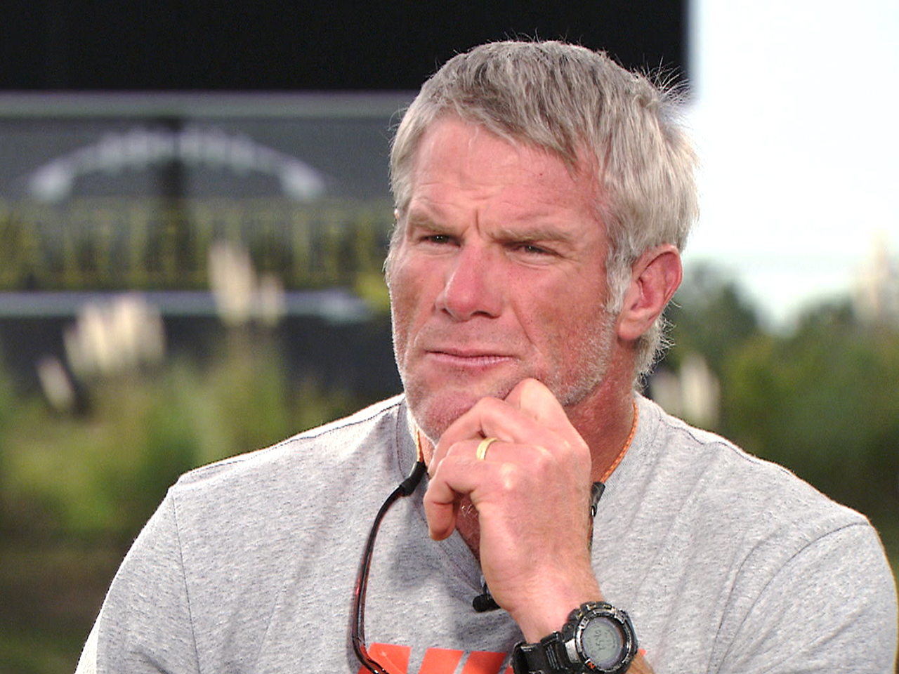 Brett Favre's Hall of Fame locker is blatantly disrespectful - FanBuzz