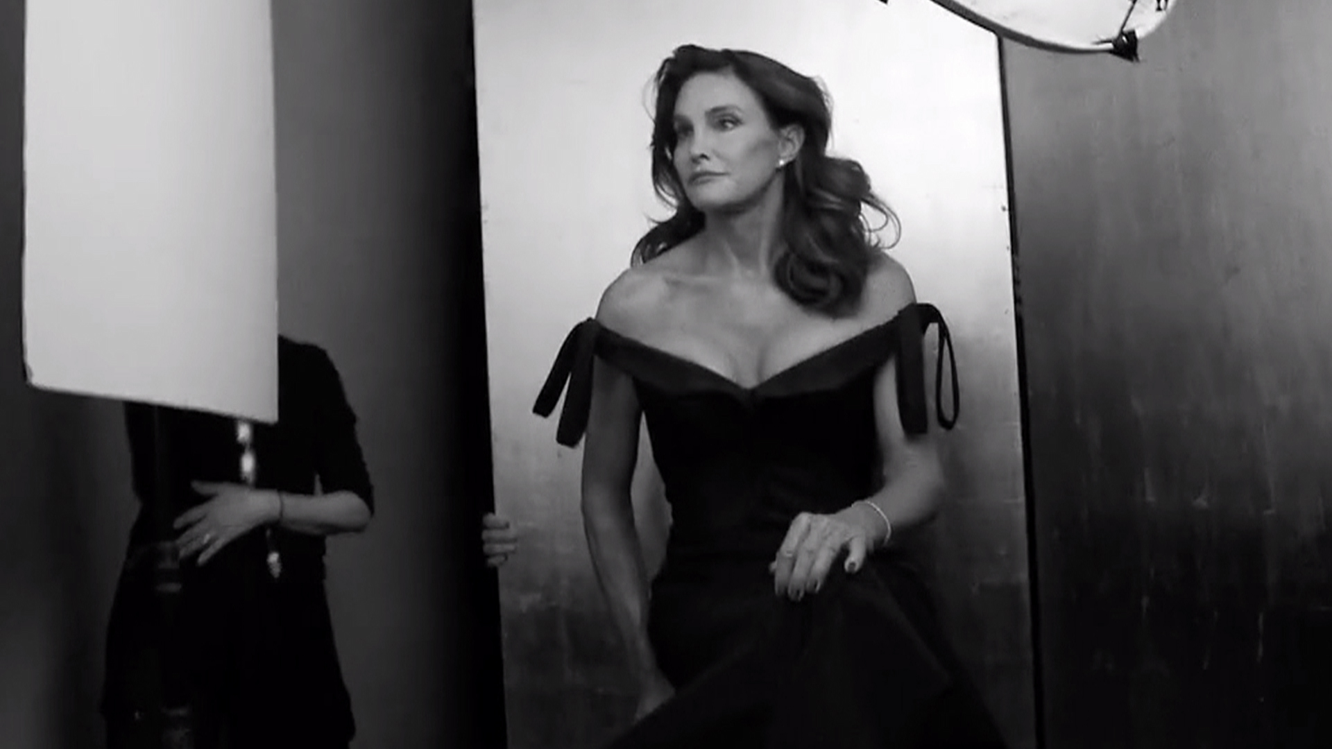 caitlyn jenner green dress Caitlyn Jenner on the Cover of Vanity Fair