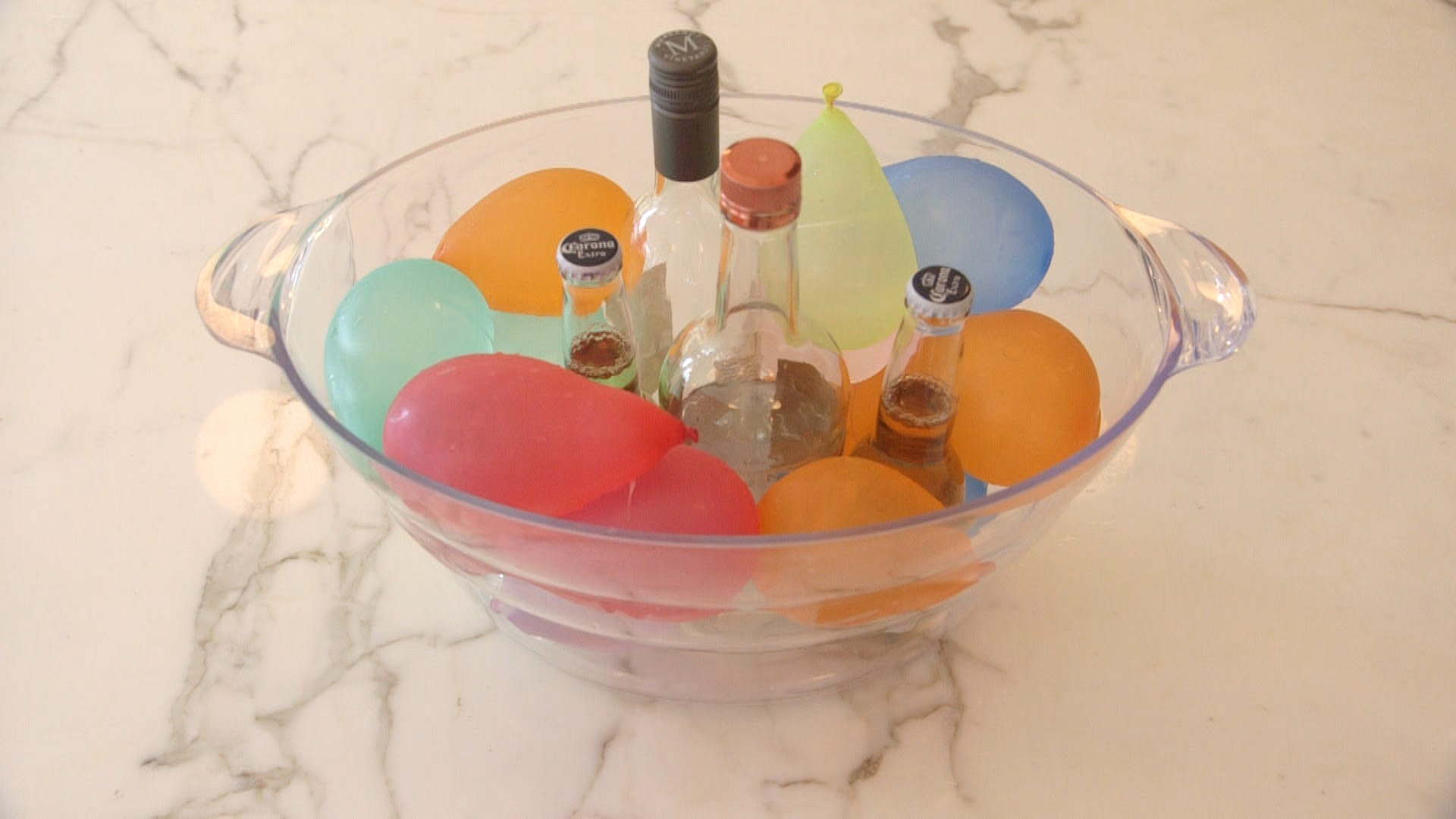 Keep flies away with lemons? 3 DIY tricks for your July 4 party