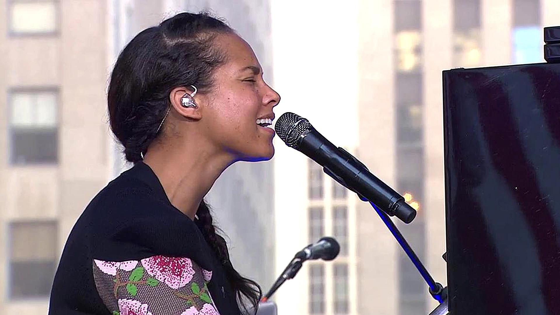 Watch Alicia Keys perform 'In Common' live on TODAY