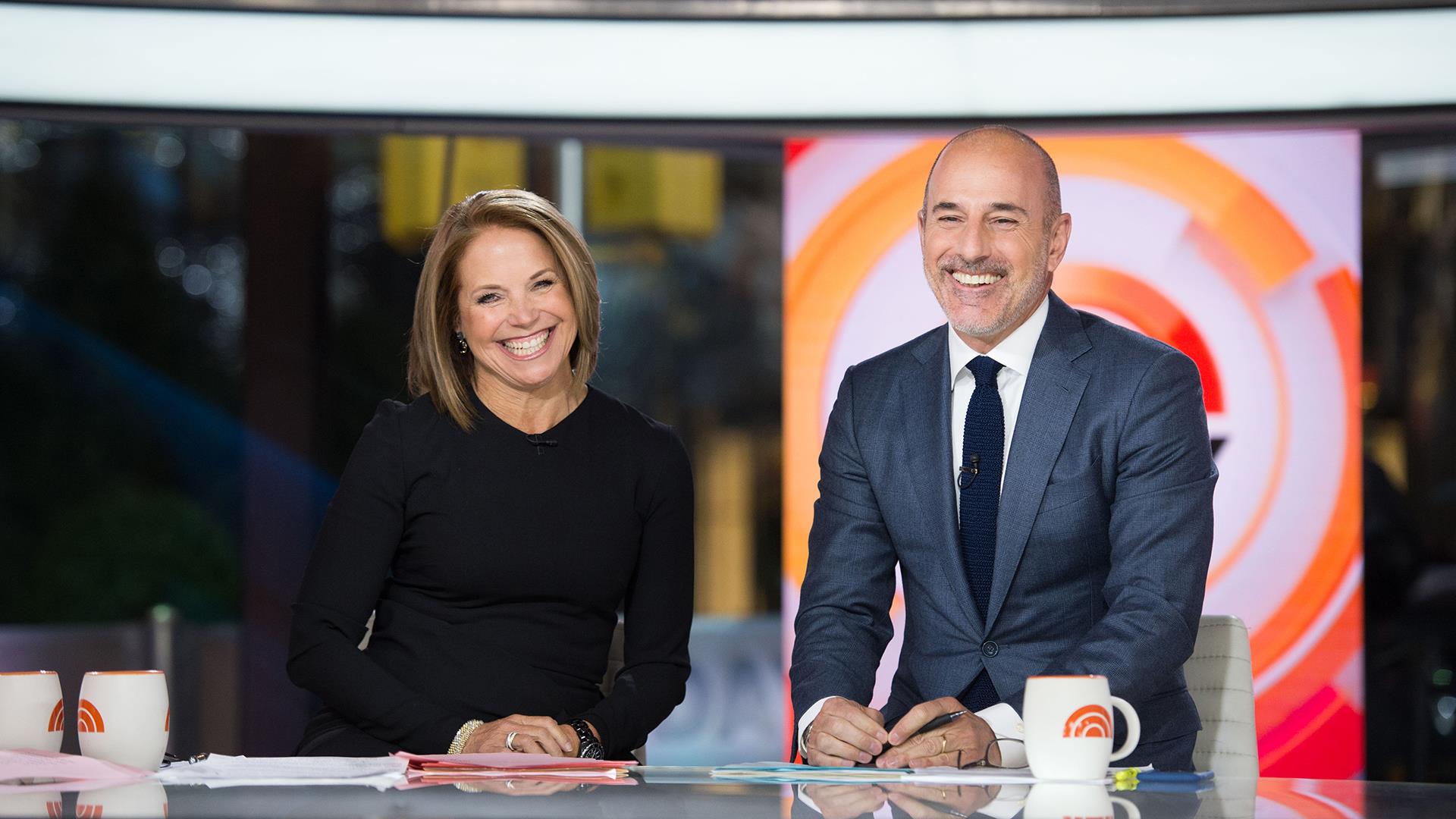 Matt Lauer welcomes Katie Couric back to the TODAY anchor desk