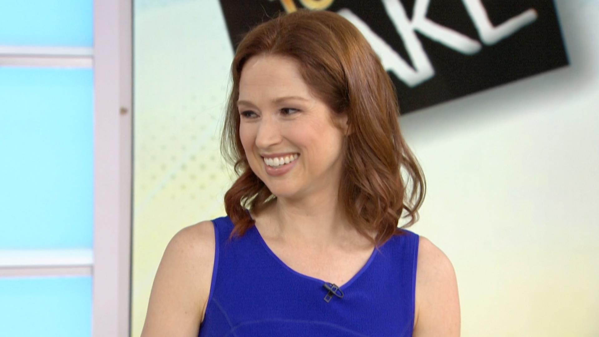 Ellie Kemper Pantyhose