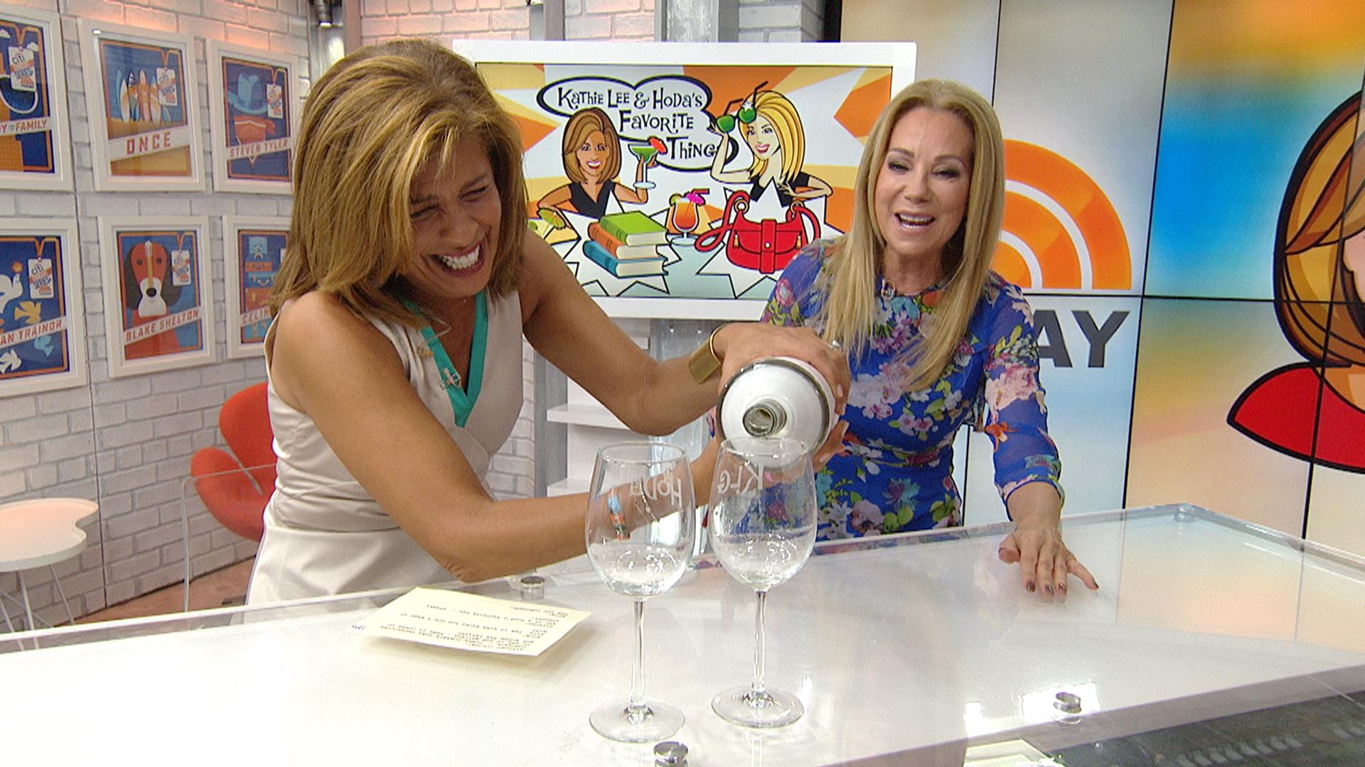 Ice queens: KLG, Hoda try wine in frozen glasses