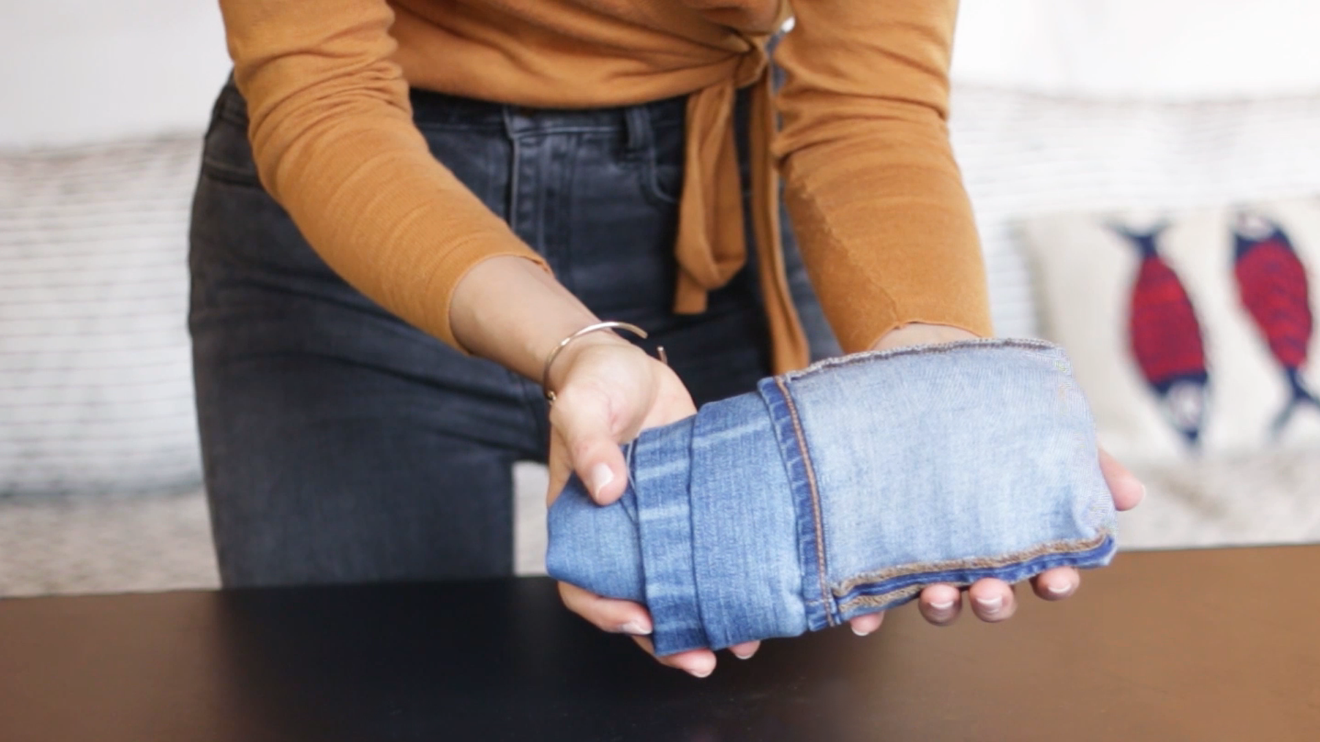 How to Keep Your Pants Zipper Up -- 2 Genius Tricks!