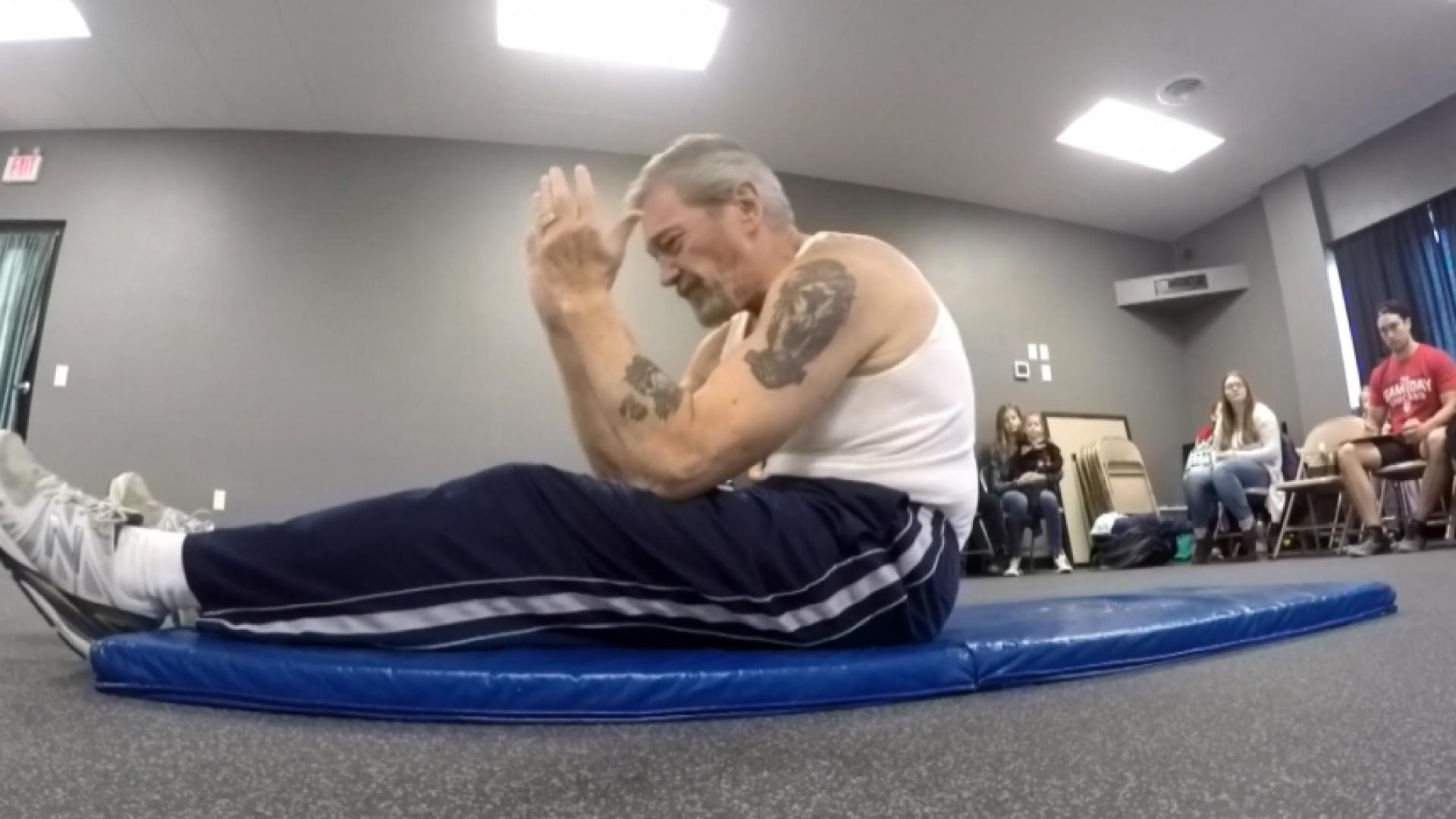 Джим колб жим лежа. Мировой рекорд пресс за 1. Мировой рекорд пресс за 1. Мировой рекорд пресс за 1. Что такое техас в жиме лежа.