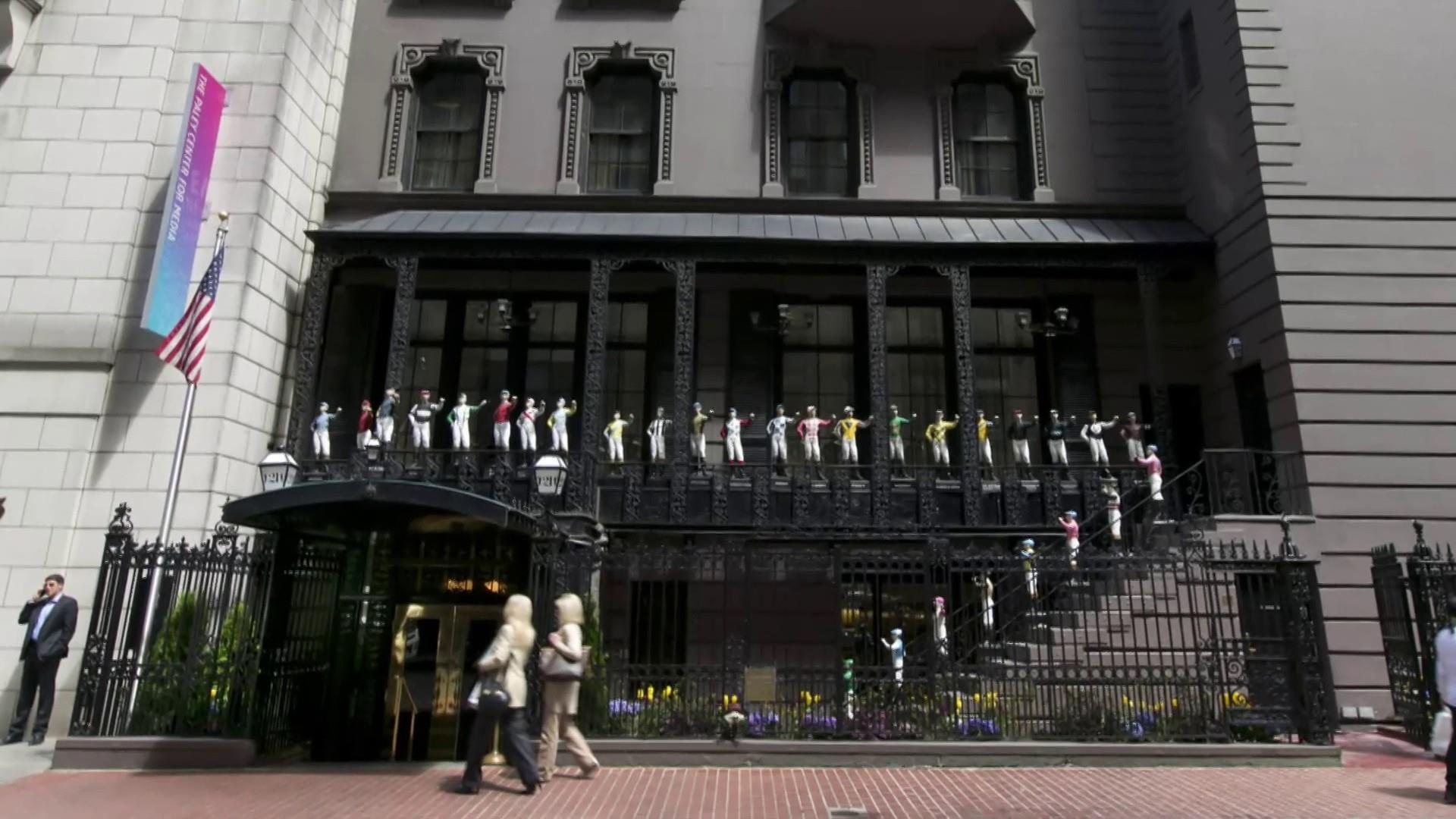 New York's iconic 21 Club set to close amid restaurant crisis