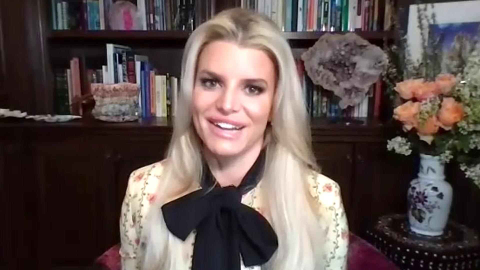 Jessica simpson lasnia 2 hot sale