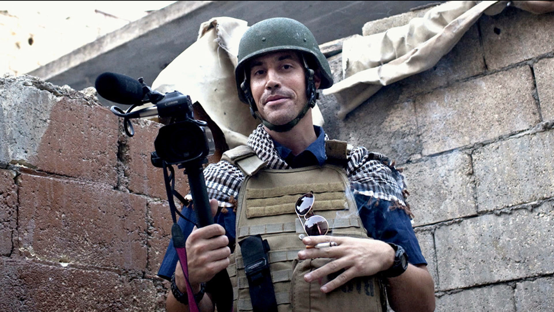 James foley видео. Джеймс Фоули. Фоли Джеймс фотожурналист. Джеймс Фоли журналист. Джеймс Райт Фо́ули.