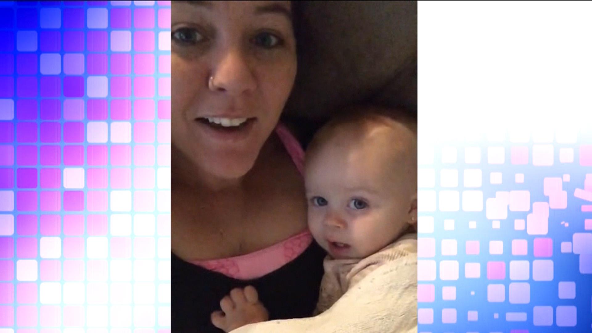 I love youuuuuu': Adorable baby mimics her mom for sweet message