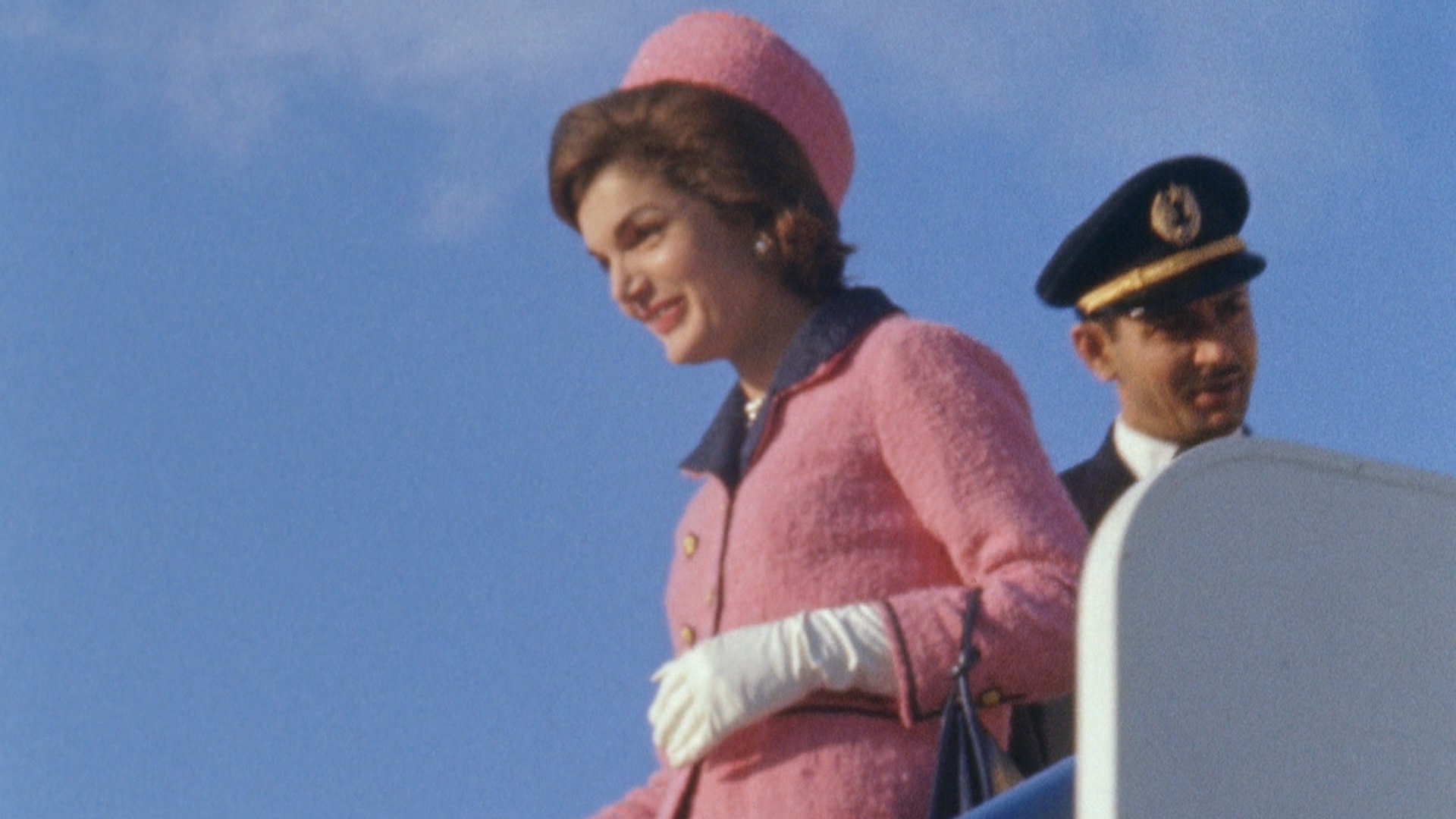 Jackie Kennedy's iconic pink suit: A piece of American history