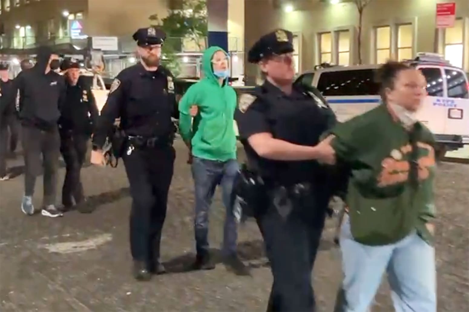 columbia university nypd arrests