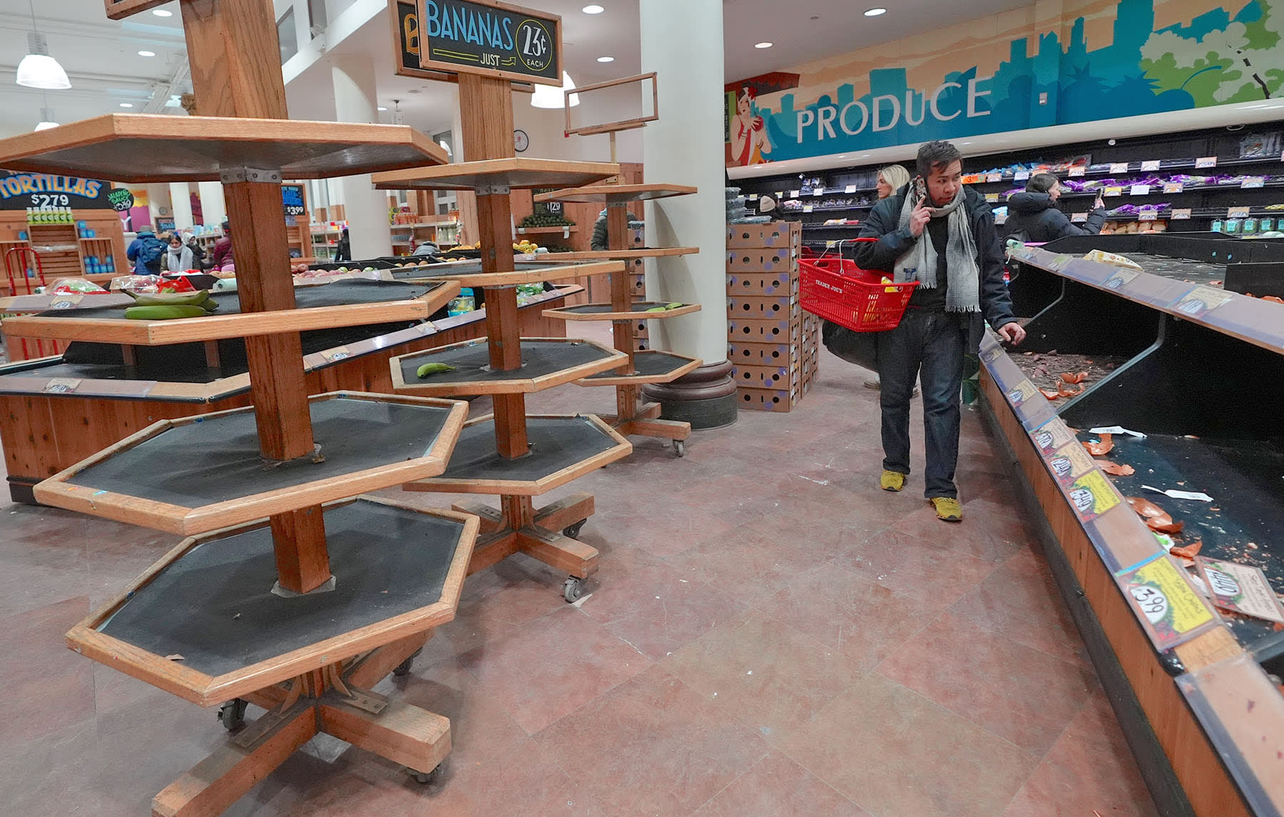 Grocery shoppers in New York City empty shelves before arctic blast in the country