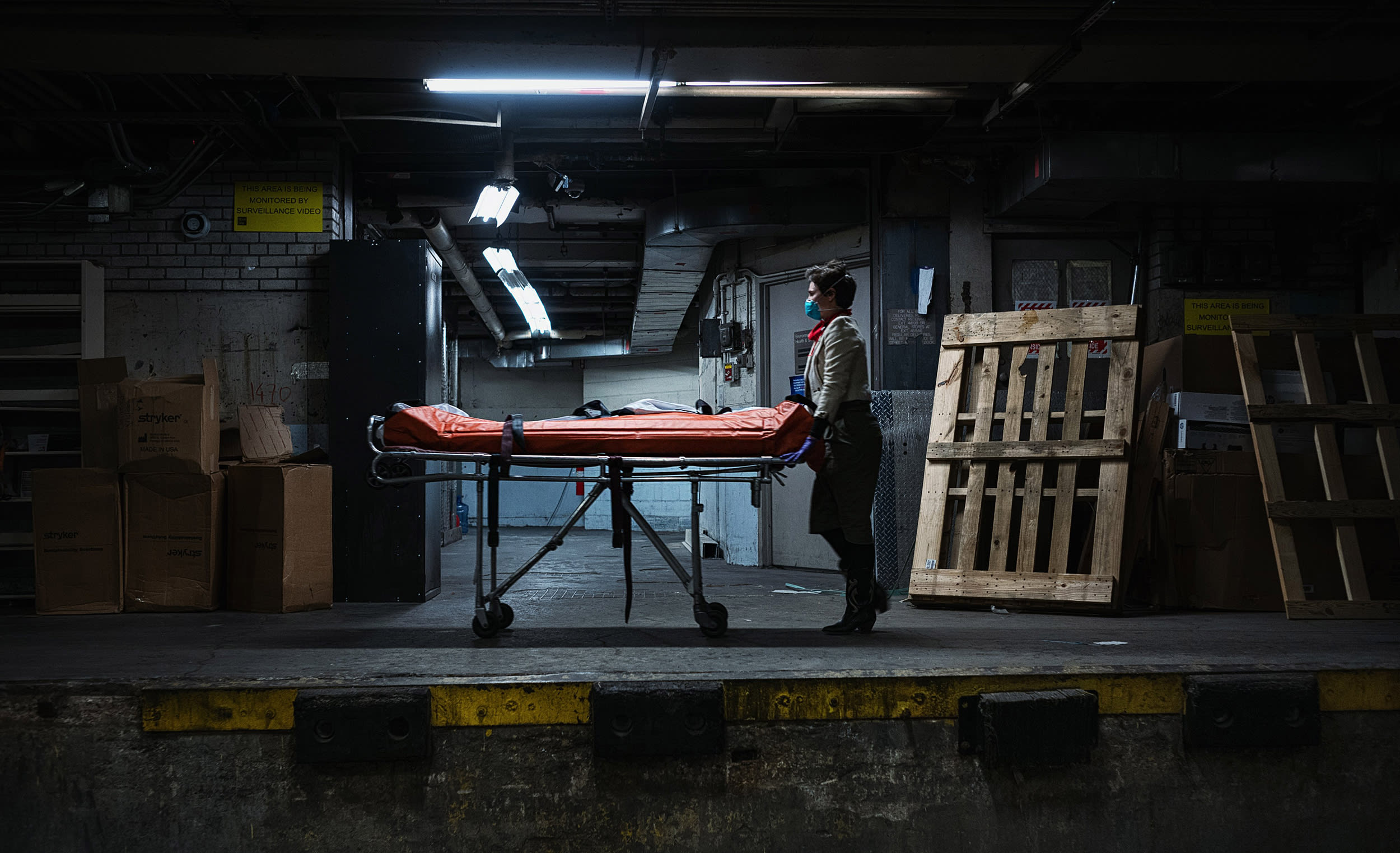 Image: Funeral Home Director In Residency Begins Career As Coronavirus Pandemic Overwhelms Industry