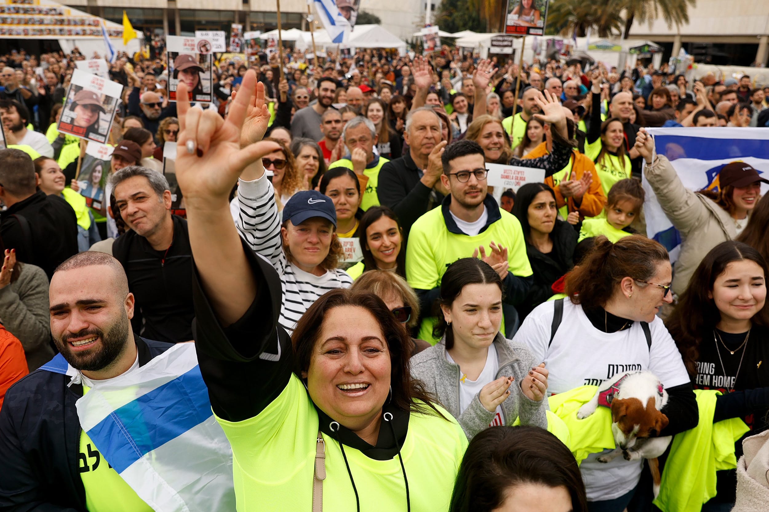 Image: Second Set Of Hostages Released Under Israel-Hamas Ceasefire Deal