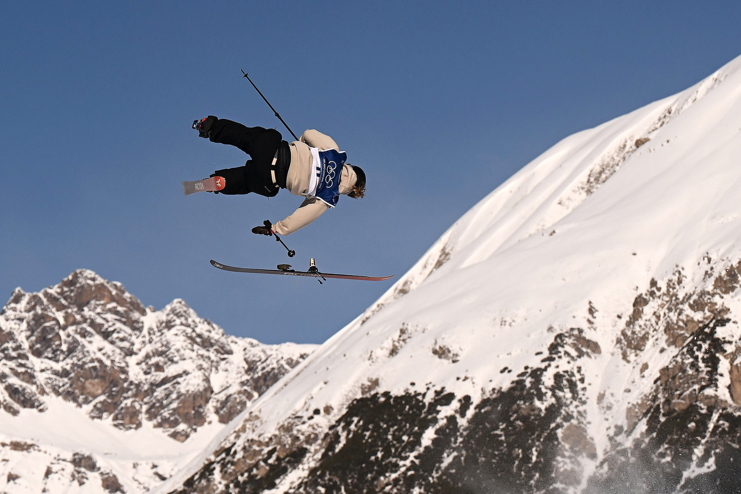 Image: Freestyle Skiing - Milano Cortina 2026 Winter Olympics: Day 1