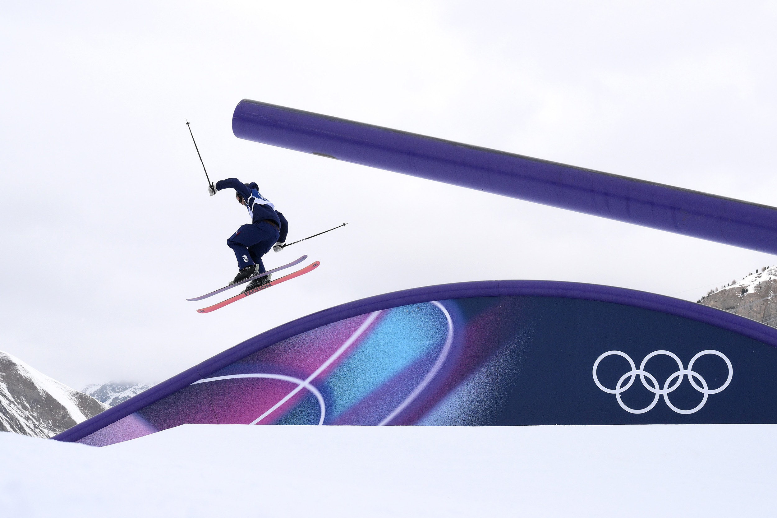 Image: Freestyle Skiing - Milano Cortina 2026 Winter Olympics: Day 4
