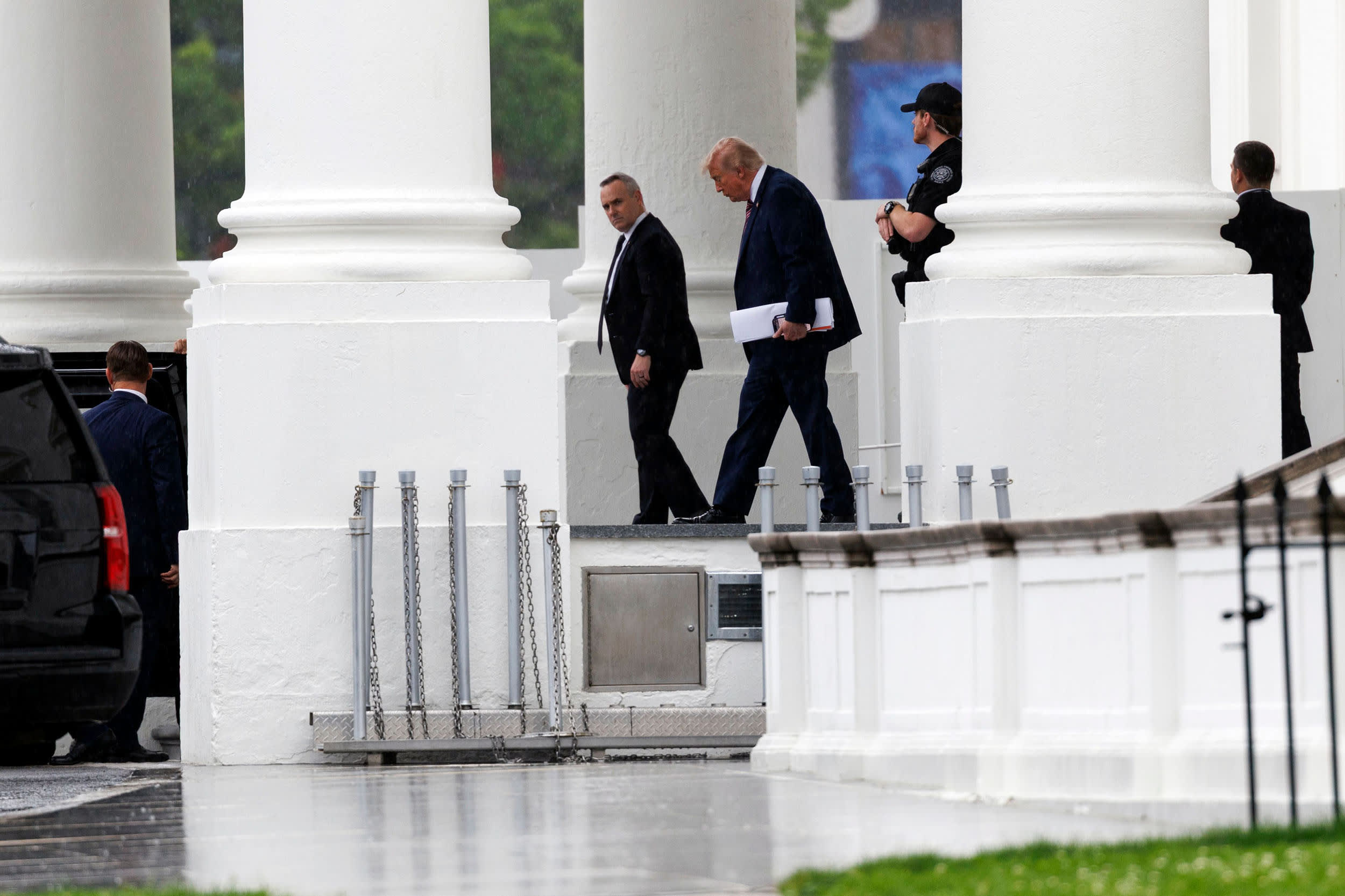 President Donald Trump departs the White House on May 26, 2026, on his way to Walter Reed National Military Medical Center.