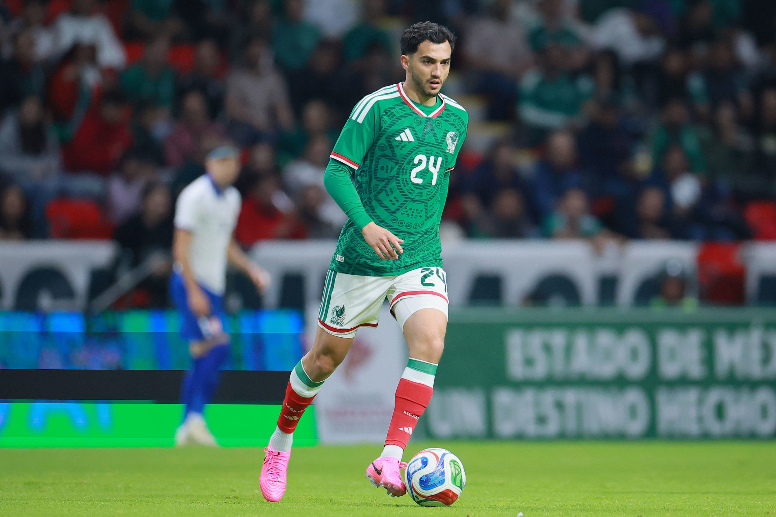 Luis Chávez of Mexico