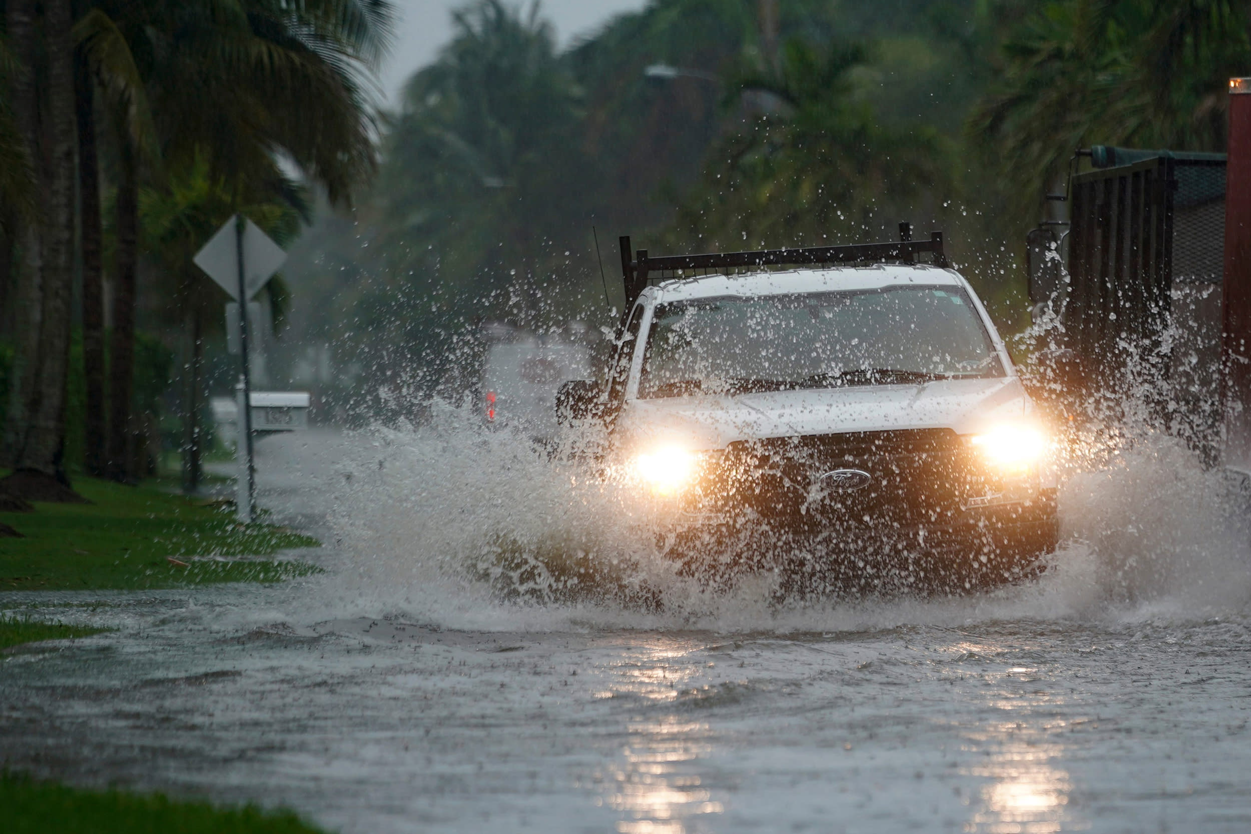 Syndication: Naples Daily News