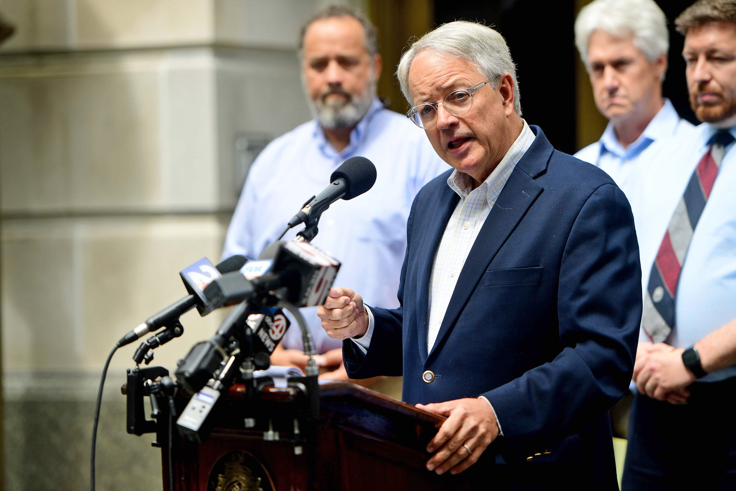 Mayor John Tecklenburg at a news conference in Charleston, S.C. on Aug. 31, 2023.