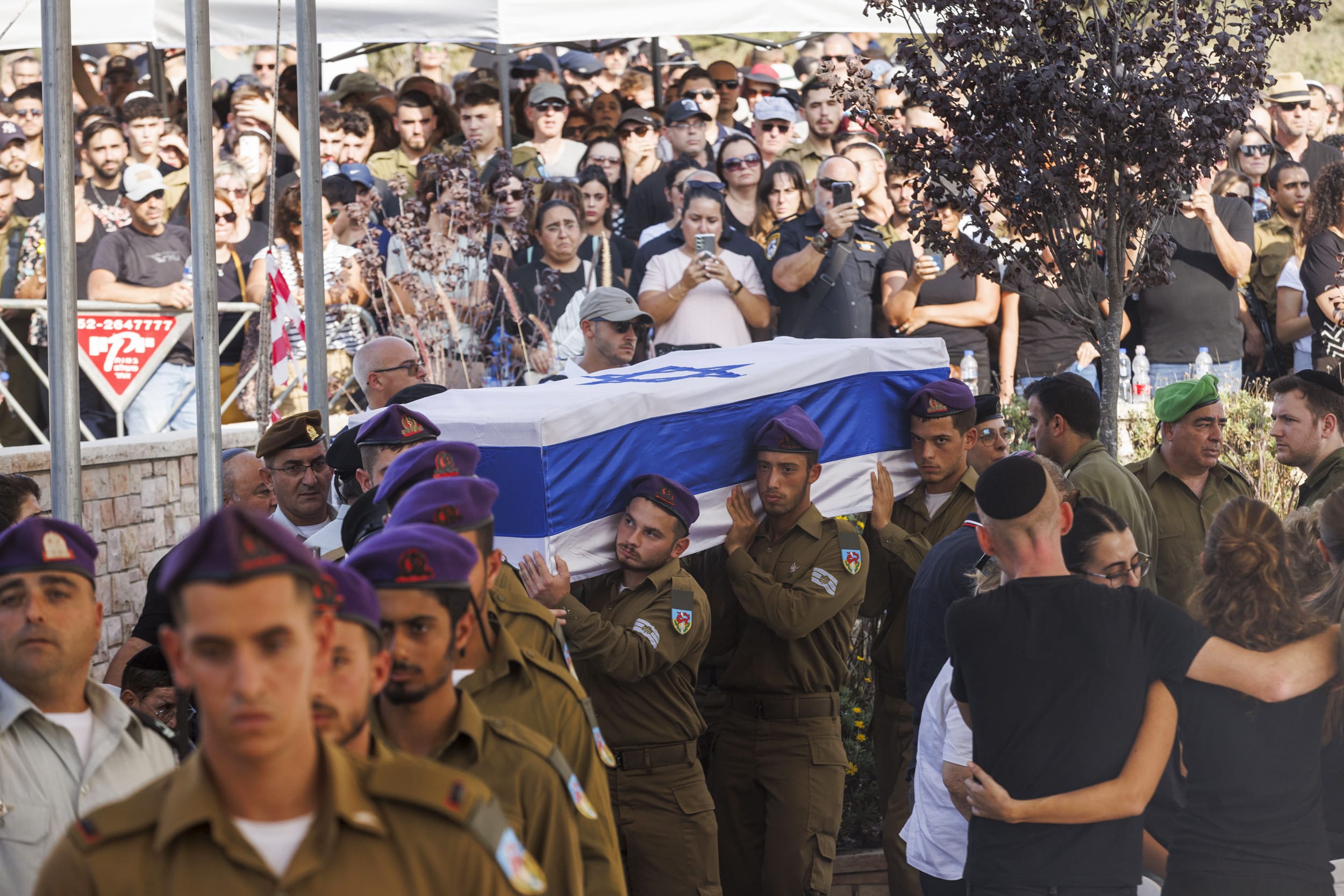 The funeral of the Israeli soldier Adi Leon, who killed in Gaza, in the military cemetery in Moddin-Maccabim-Re’eut.