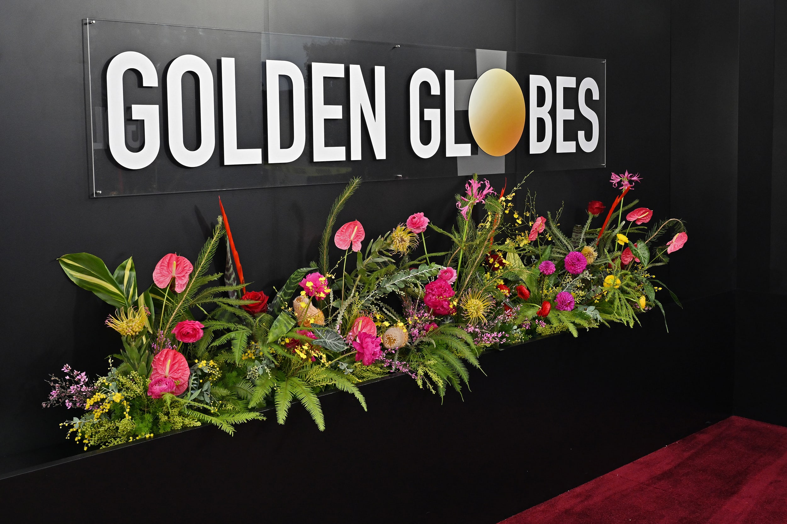 Golden Globes 2024 highlights: Taylor Swift reacts to Jo Koy ...