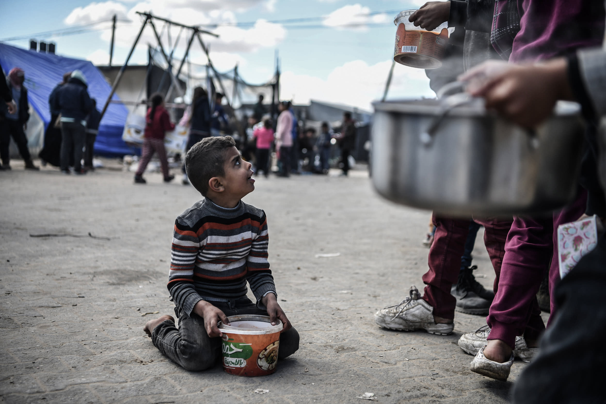 Palestinians face extreme hunger as Israel blocks aid entry to Gaza