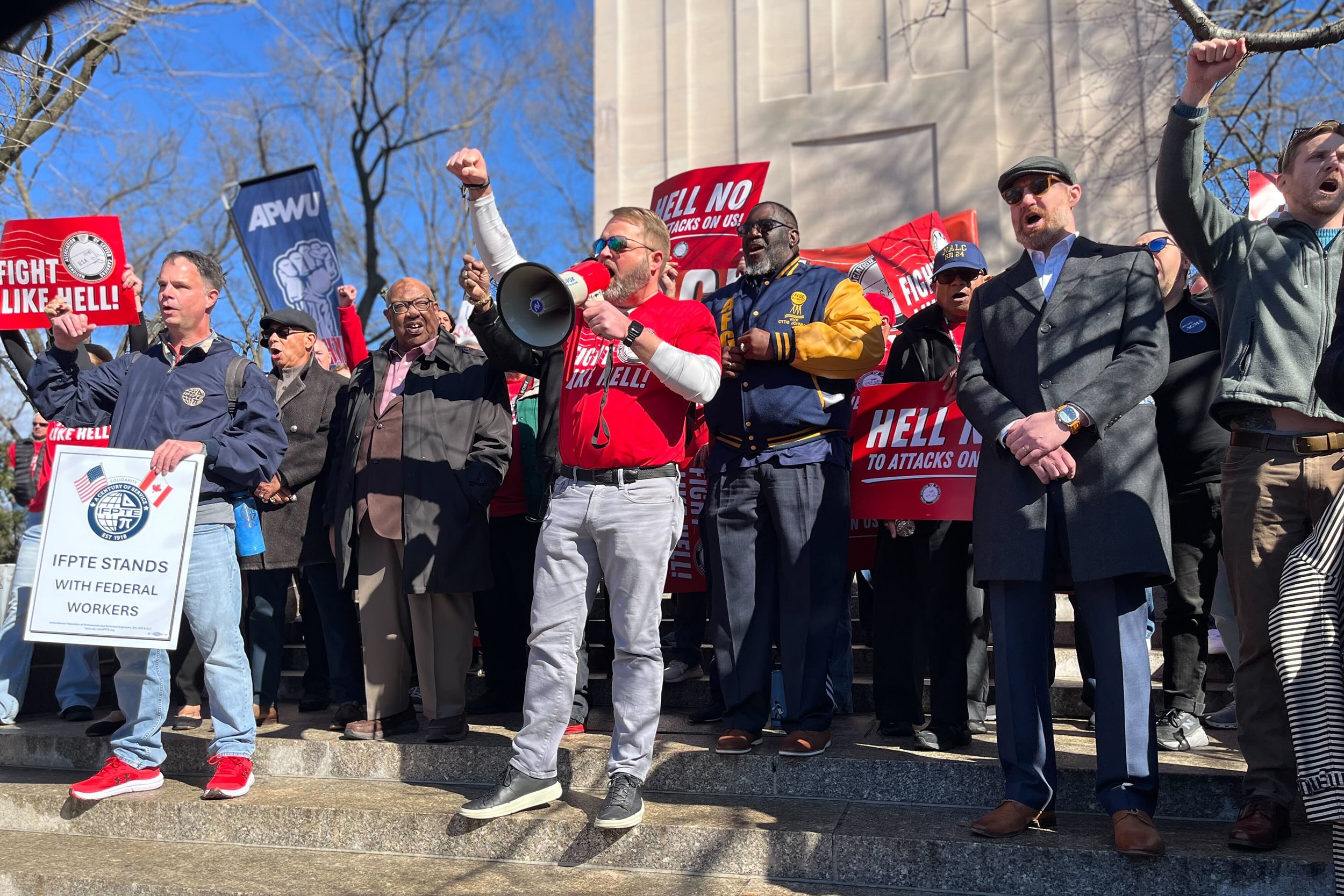 union members us postal workers letter carriers