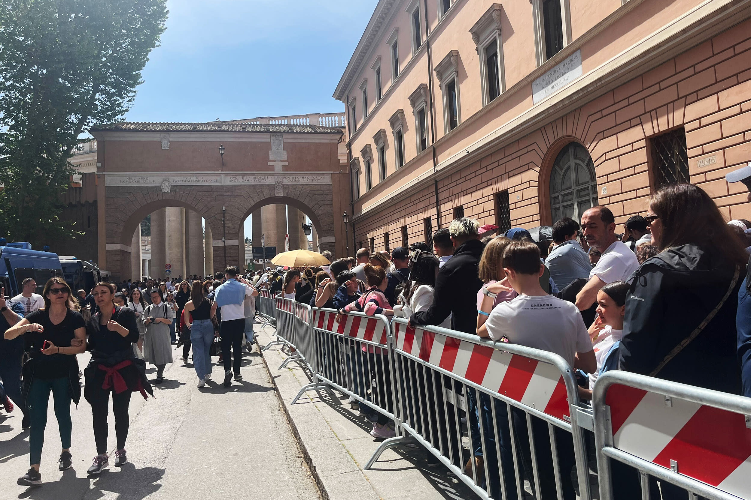 Via di Porta Angelica, the straight road leading from the Ottaviano metro station to St. Peter’s Square