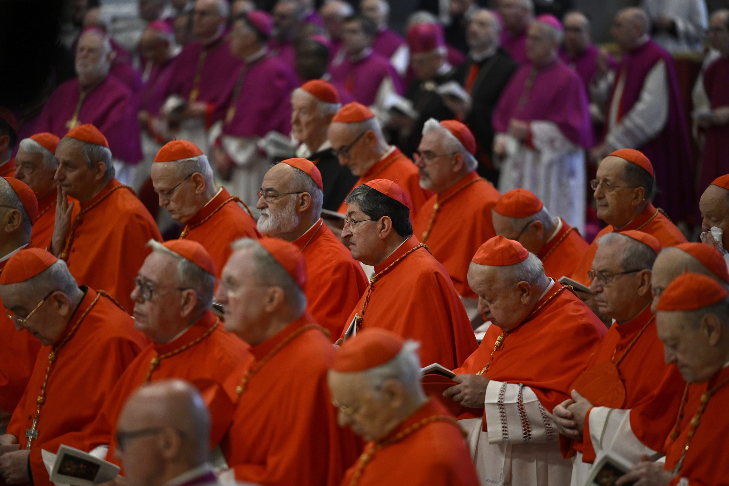 Image: The Body Of Pope Francis Is Transferred To The Basilica St Peter To Lie In State