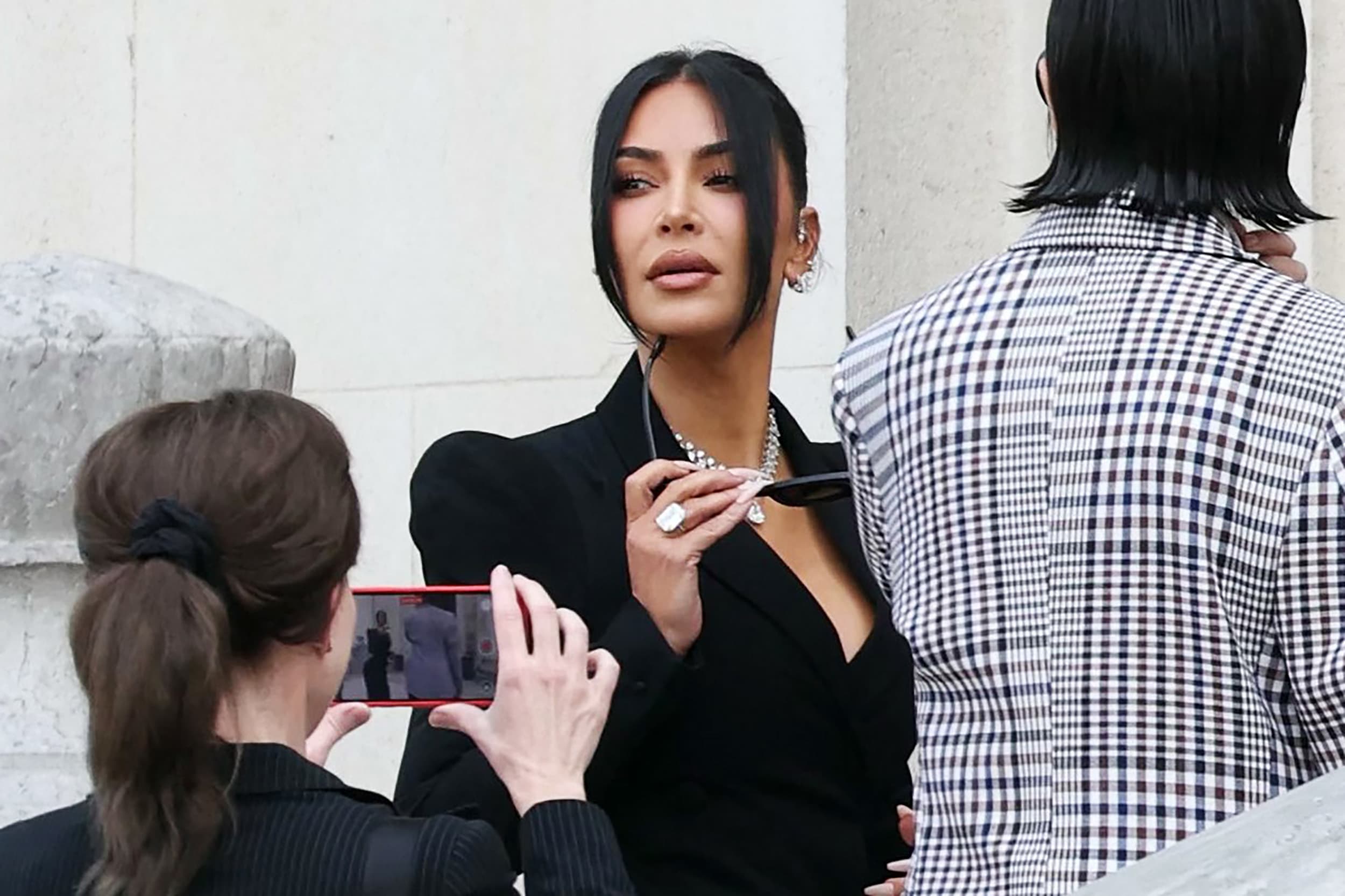 Kim Kardashian robbery trial Paris