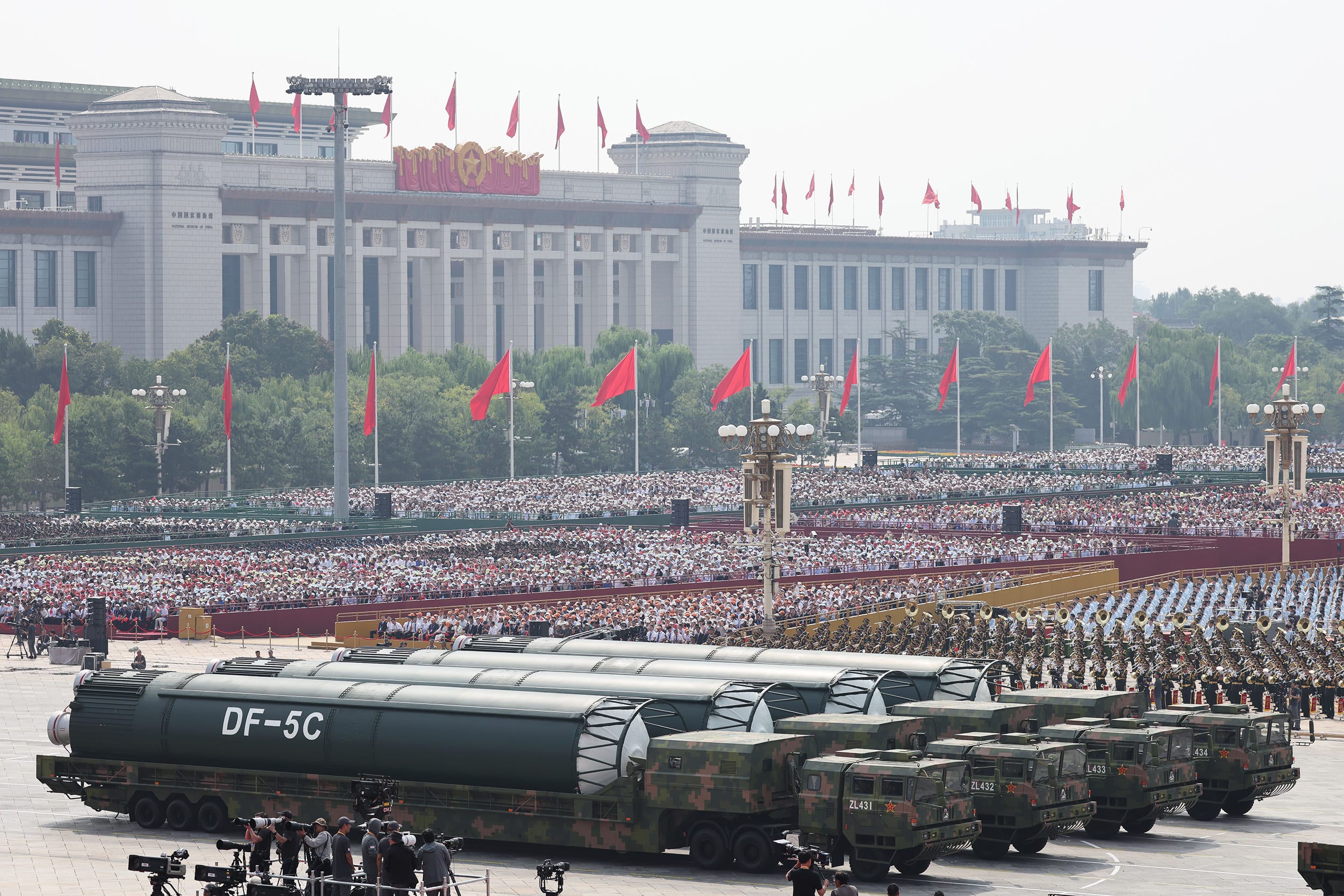 China Unveils New Weapons In V-Day Parade