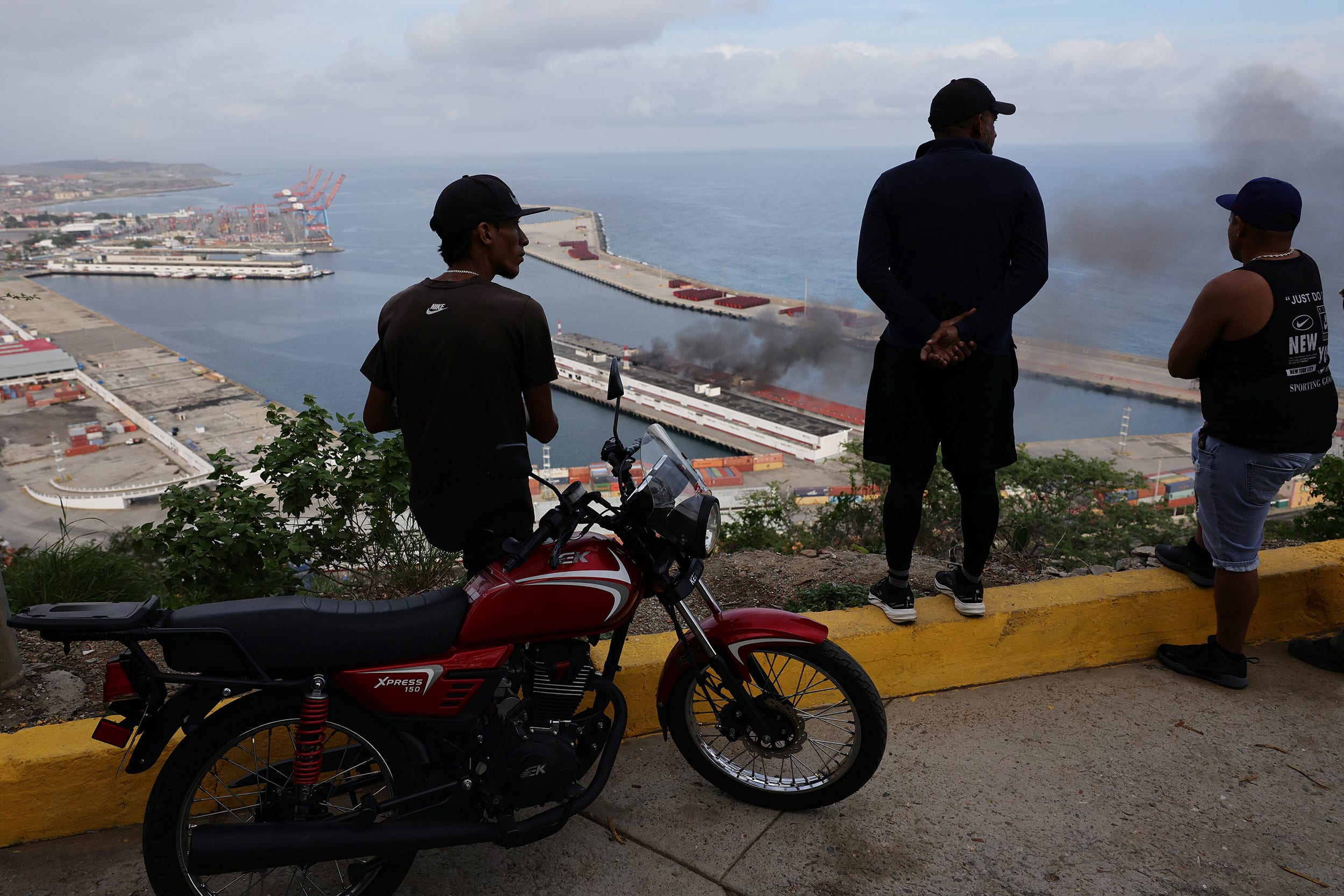 Image: Trump Says Maduro 'Captured' After Large-Scale Attack On Venezuela