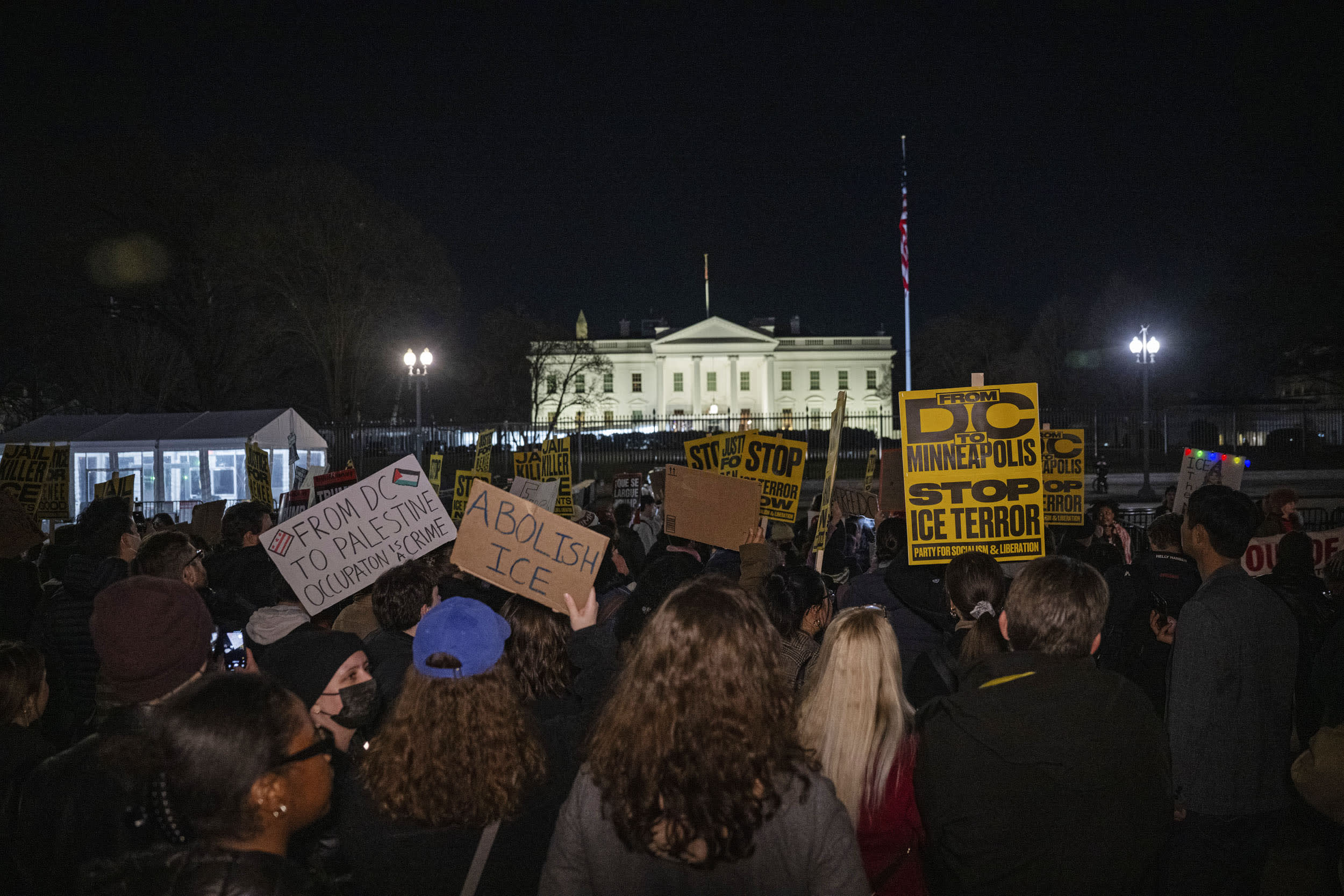 Protest in Washington DC against ICE following fatal shooting in Minneapolis