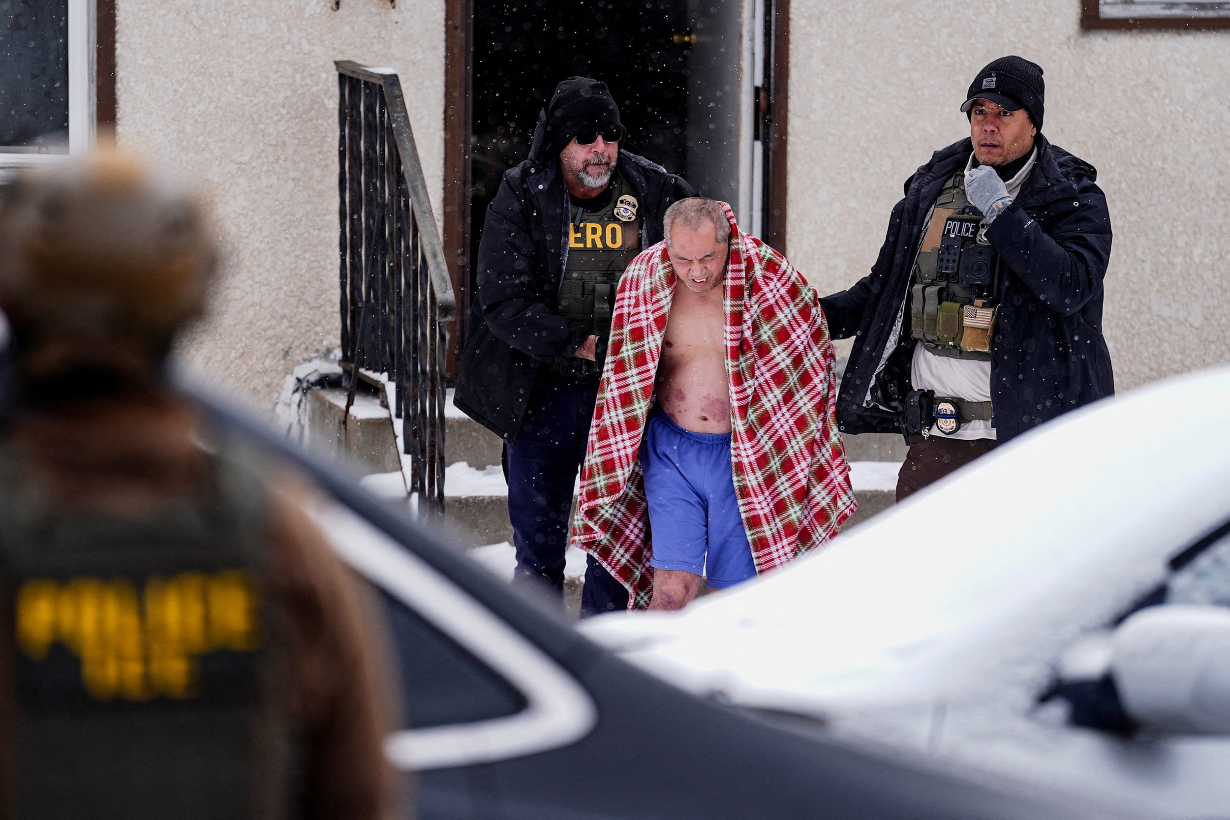 Immigration raid at a home in St. Paul
