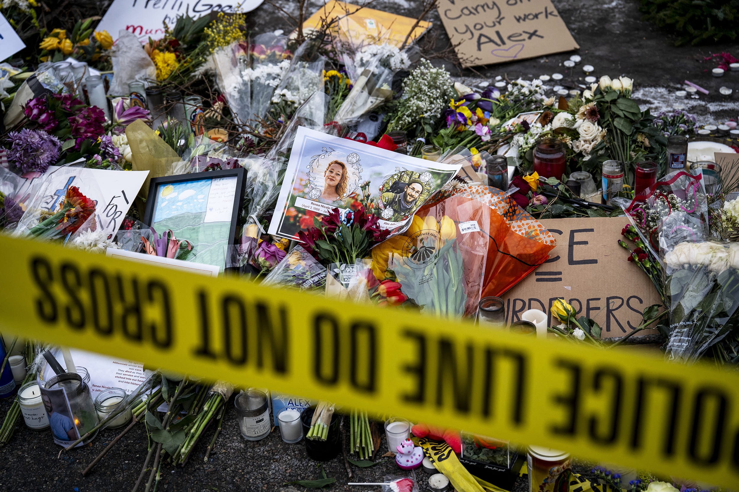 Image: US-IMMIGRATION-ICE-SHOOTING