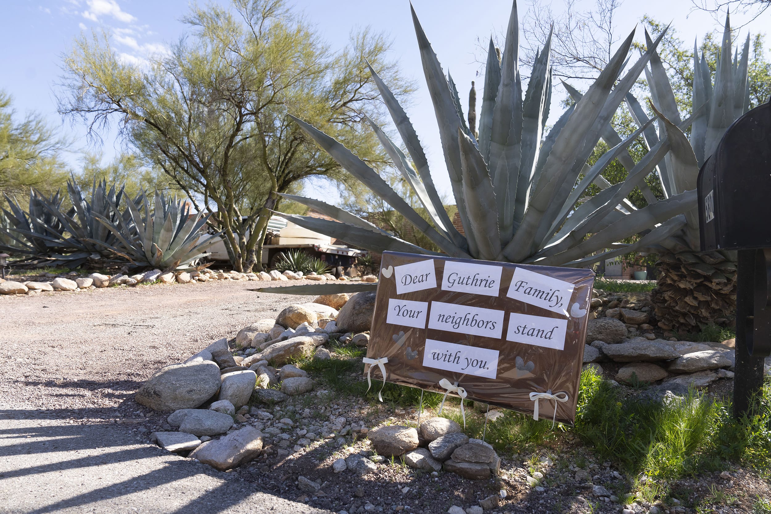 Image: Search Continues In Tucson Area For Missing Mother Of NBC Host Savannah Guthrie
