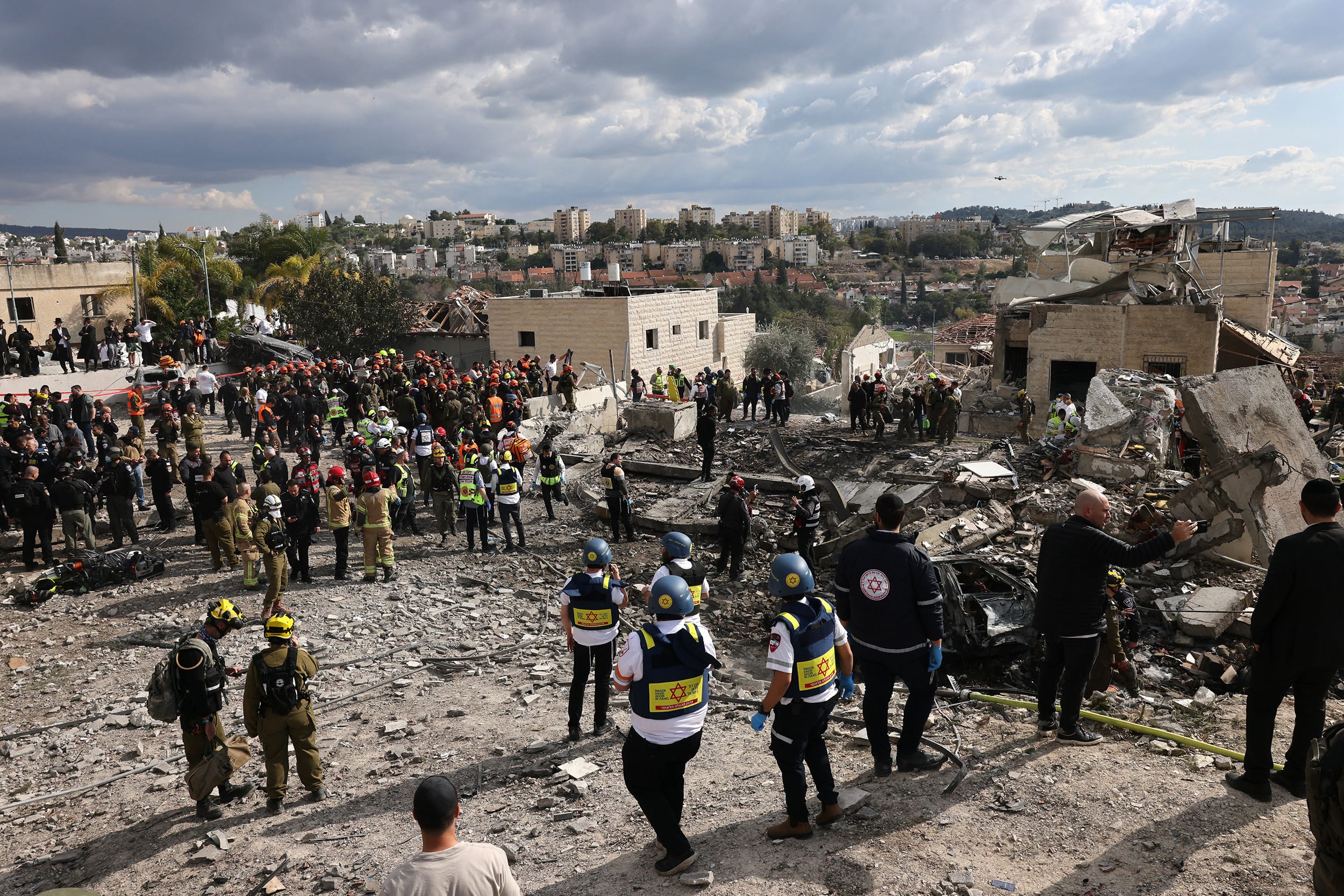 Israeli emergency services announced that several people were injured on March 1, in the Bet Shemesh area (centre) after further Iranian missile strikes, the day after the US and Israel attacked Iran and assassinated its supreme leader.