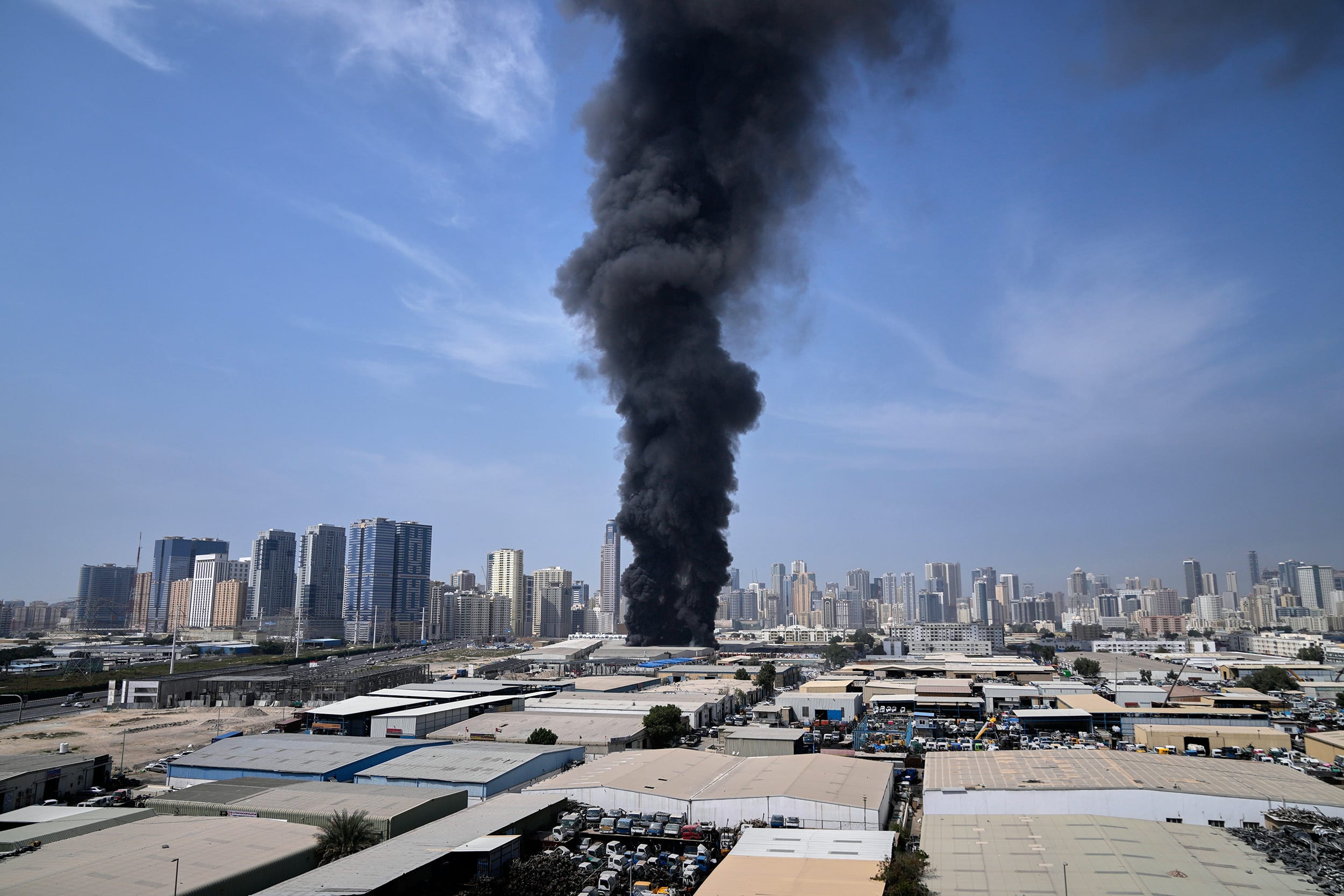 Smoke from drone strike on Dubai during Iran war - Constant attacks March 2026