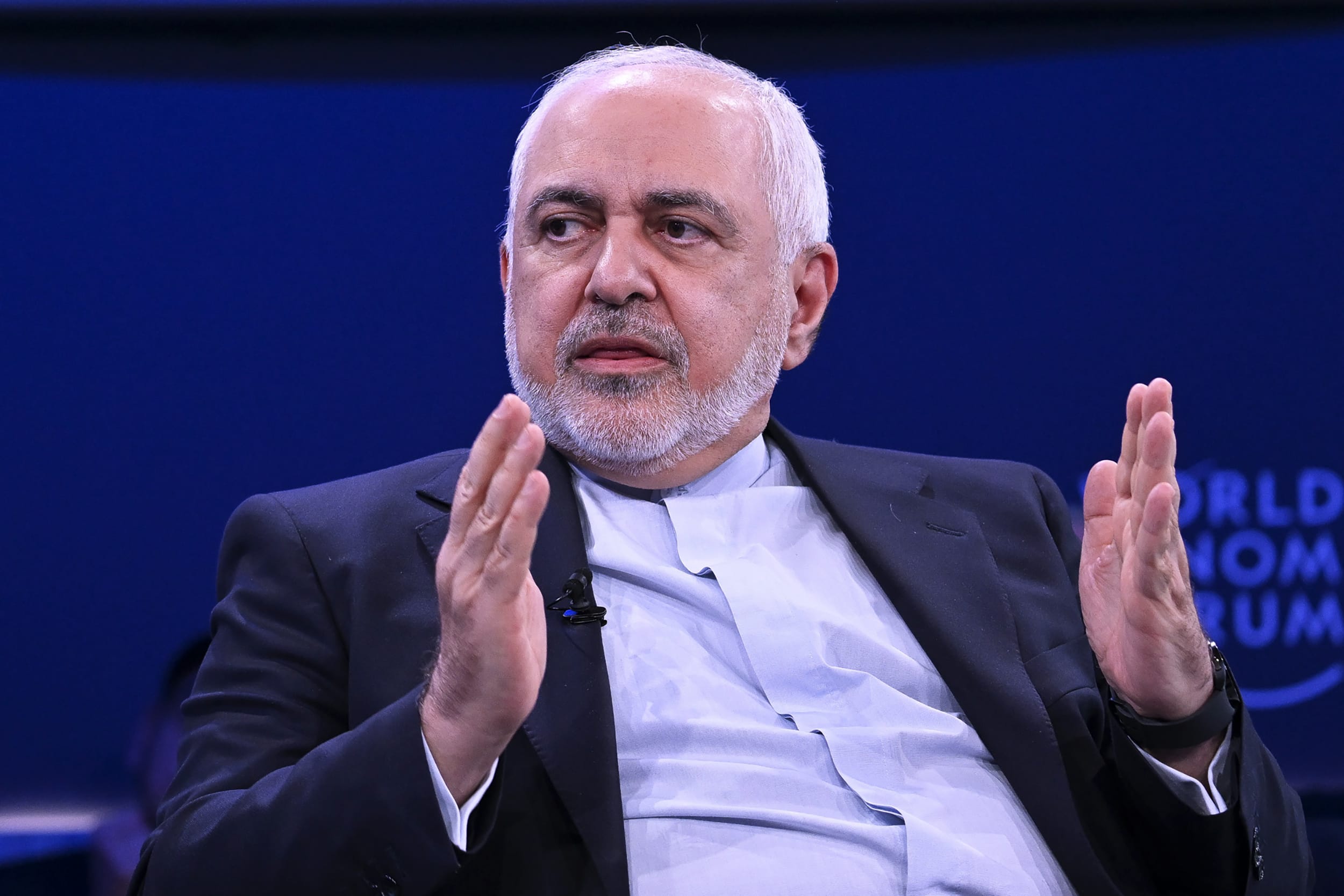 Davos summit sessions continue on 2nd day