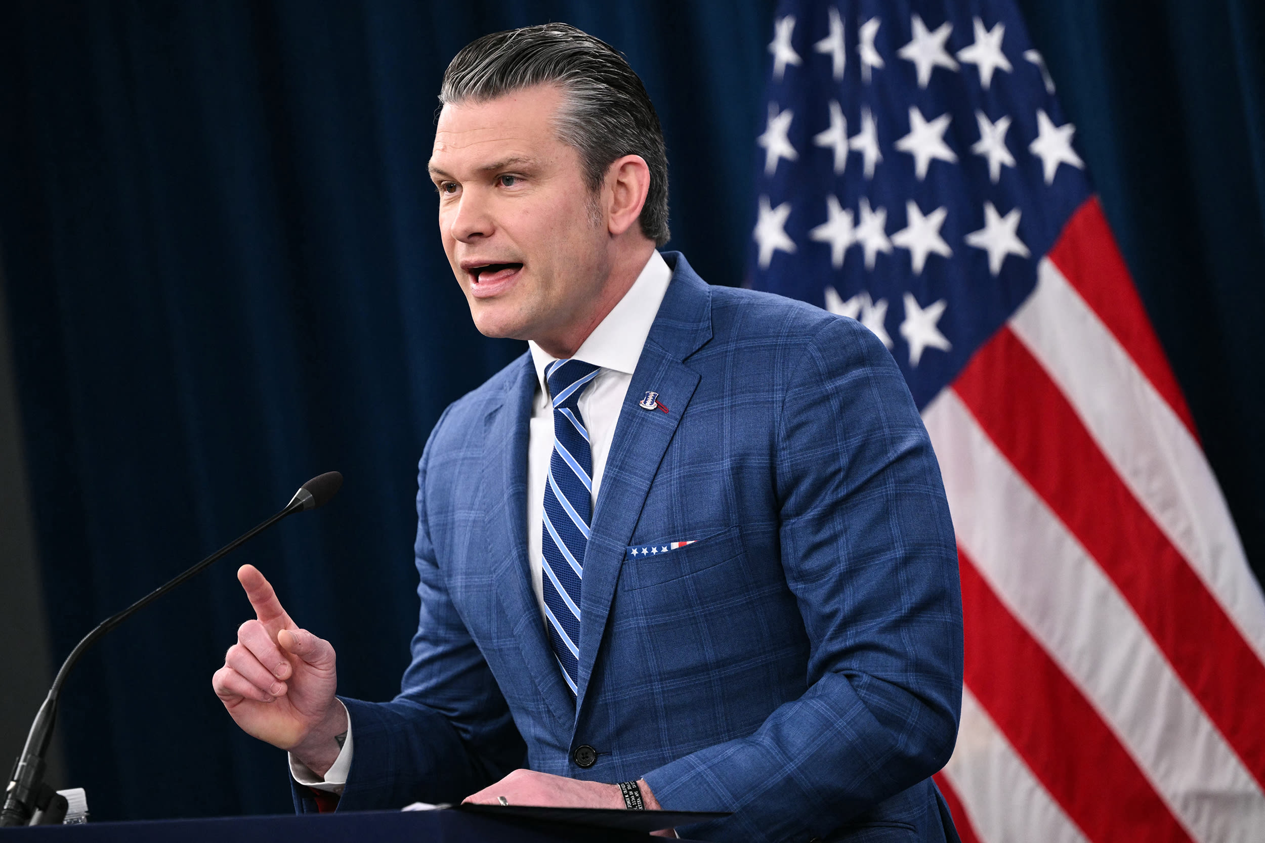 US-ISRAEL-IRAN-WAR-HEGSETH
