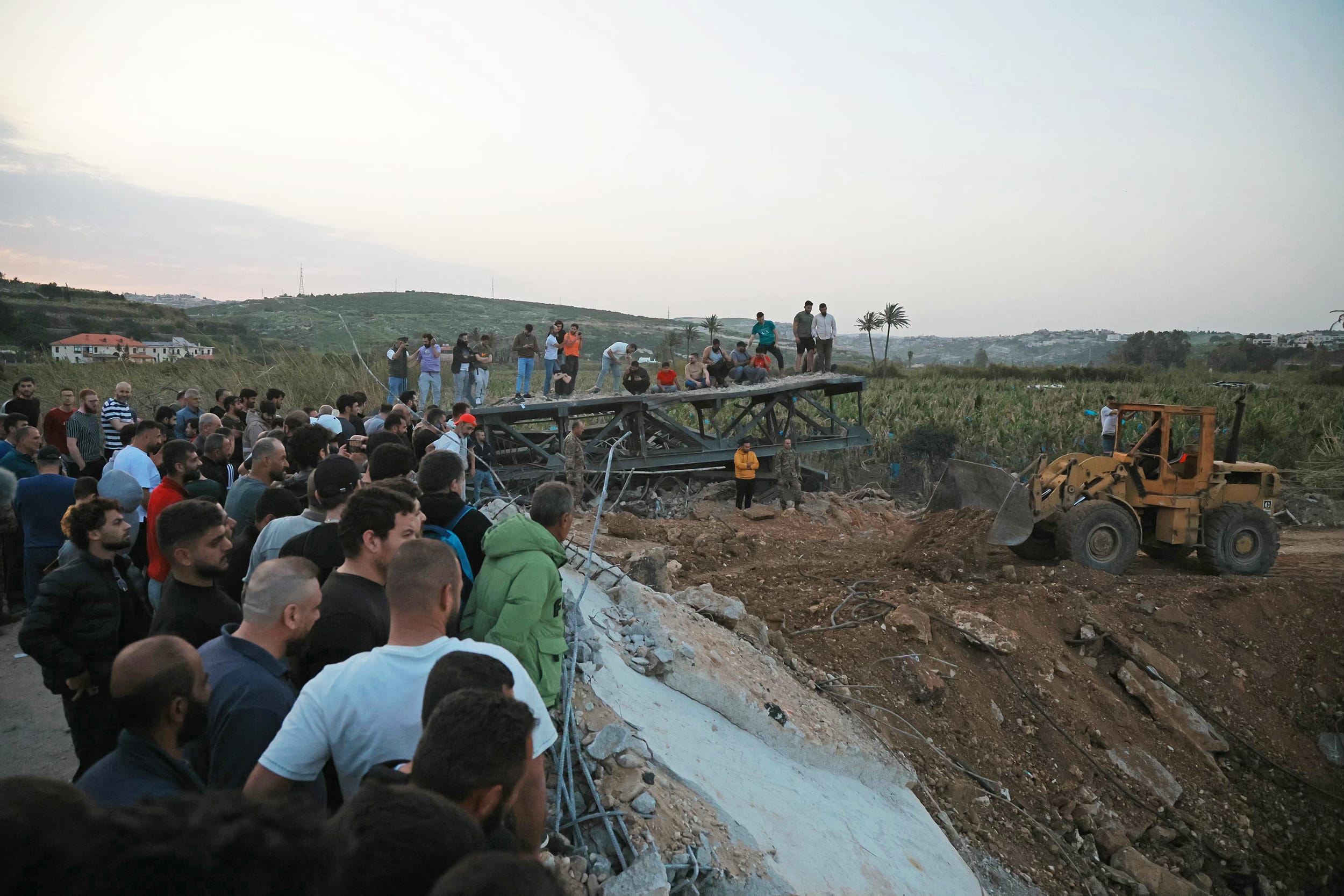 TOPSHOT-LEBANON-ISRAEL-IRAN-US-WAR