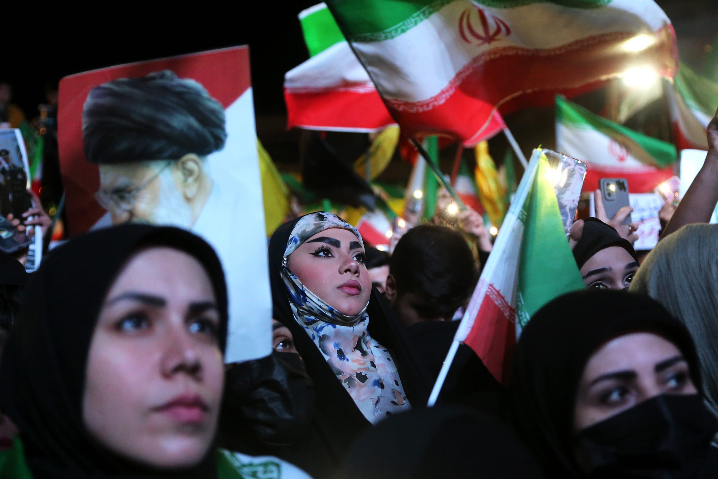 Thousands in Tehran protest US - Israel alongside Ballistic Missiles